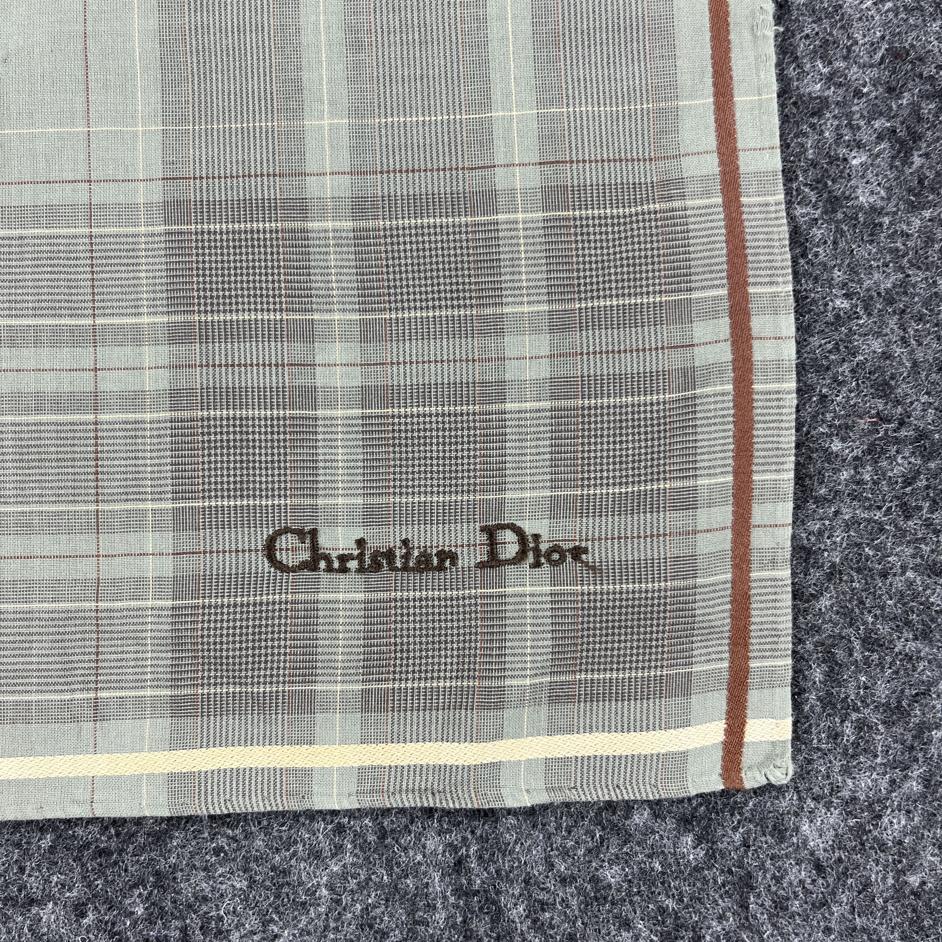 Vintage Christian Dior Handkerchief / Bandana / Neckerchief B206 Size ONE SIZE - 3 Thumbnail