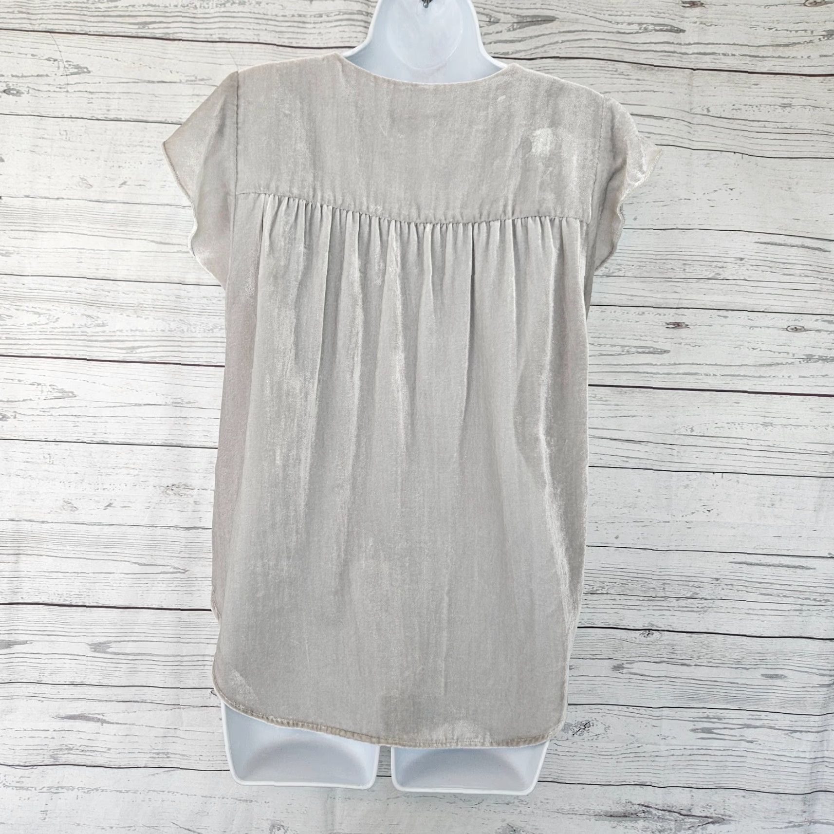 Loft Ann Taylor LOFT Velvet Top Womens Blouse SZ S Short Sleeve Gray Viscose Velvet Soft Basic Solid Size S / US 4 / IT 40 - 3 Thumbnail