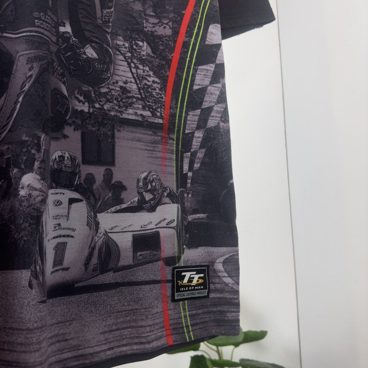 Vintage Isle Of Man TT Over Print Motorcycle Y2K Style Size US XL / EU 56 / 4 - 5 Thumbnail