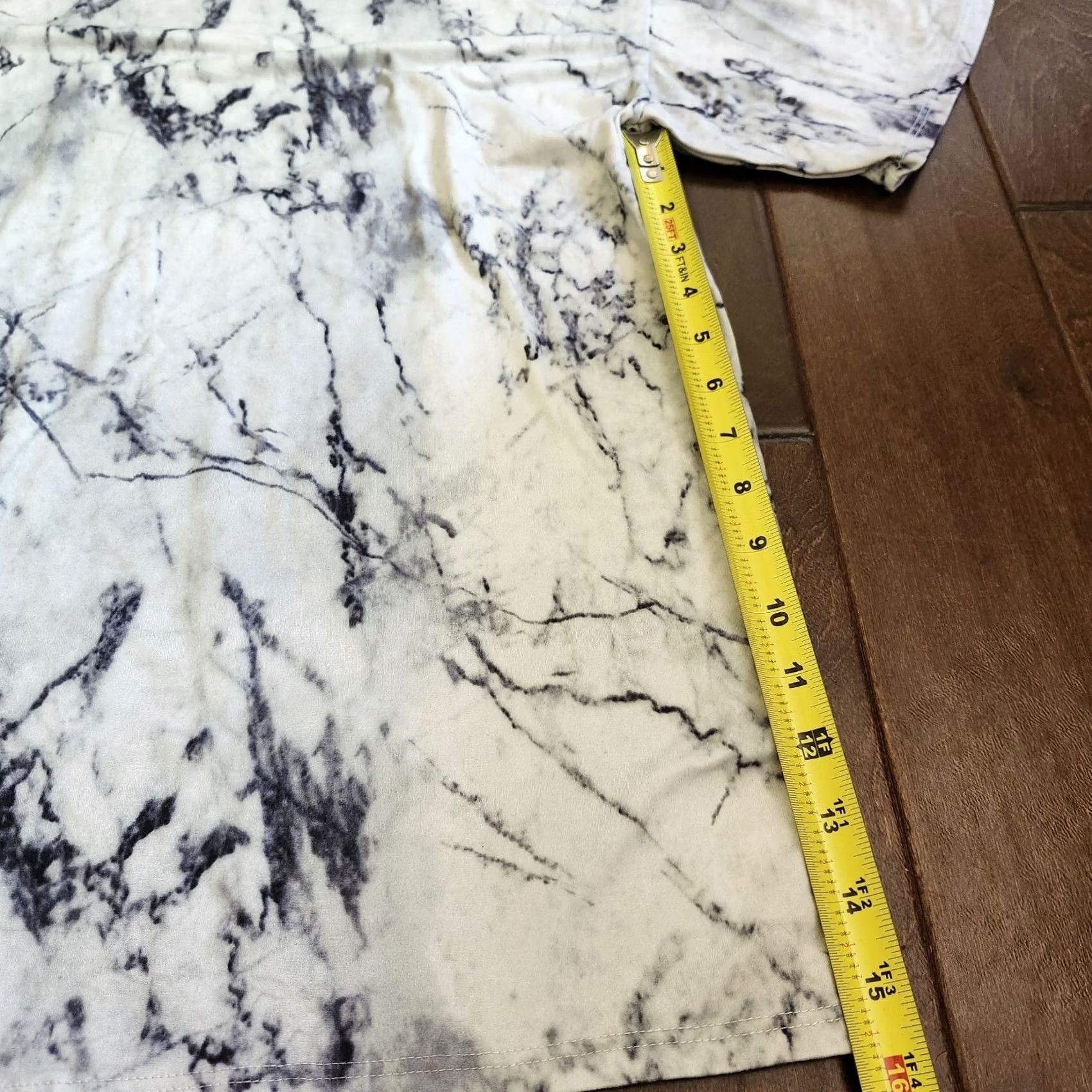 Fashion Nova Fashion Nova Men's Marble Tee T-Shirt - Size M - Brown Black White Crew Neck Short Sleeve Regular Fit All Seasons Lightweight Mens Size US M / EU 48-50 / 2 - 7 Thumbnail