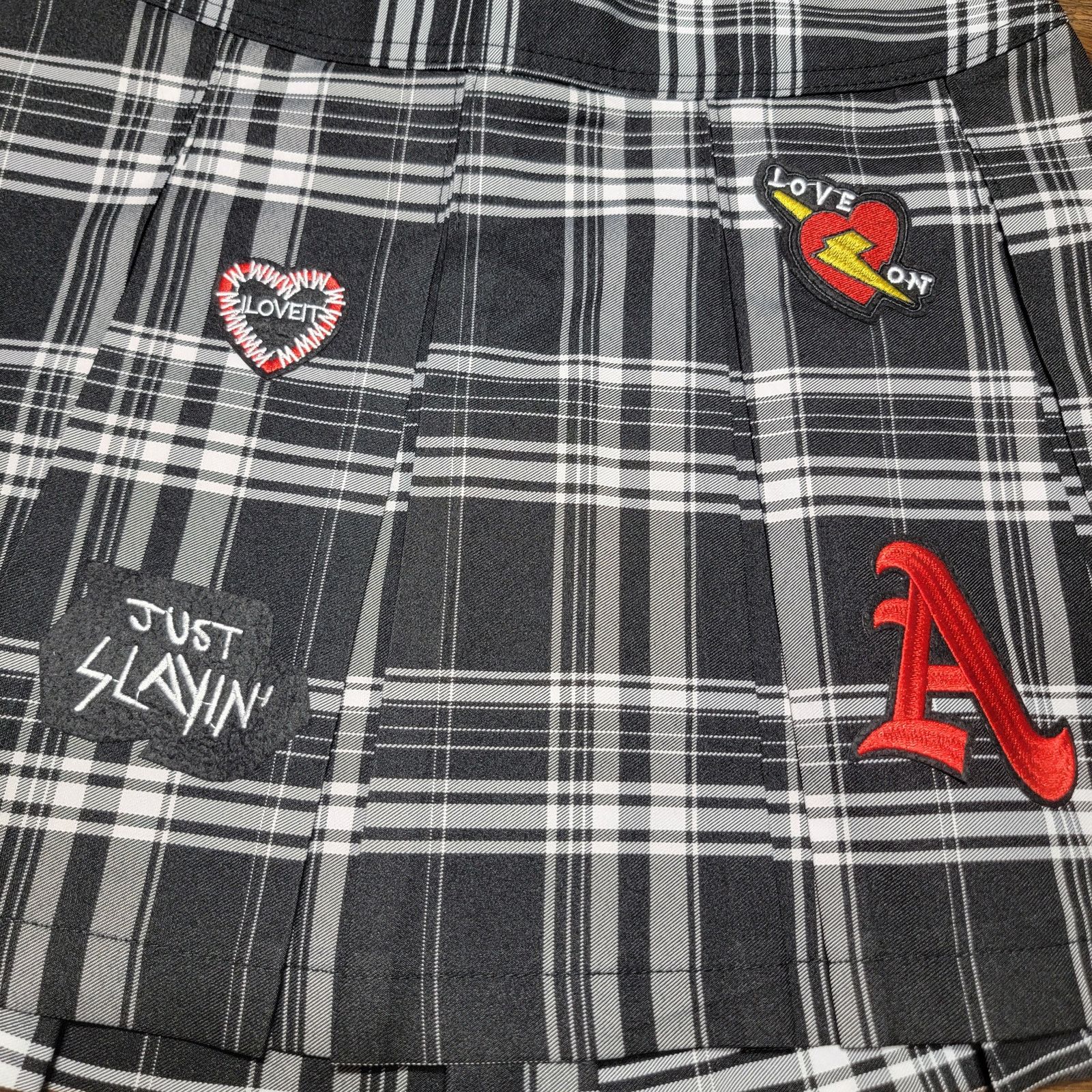 Other No Bo Junior Pleated Mini Skirt w/ Punk Patches - Med (7-9) Size 30" / US 8 / IT 44 - 2 Thumbnail