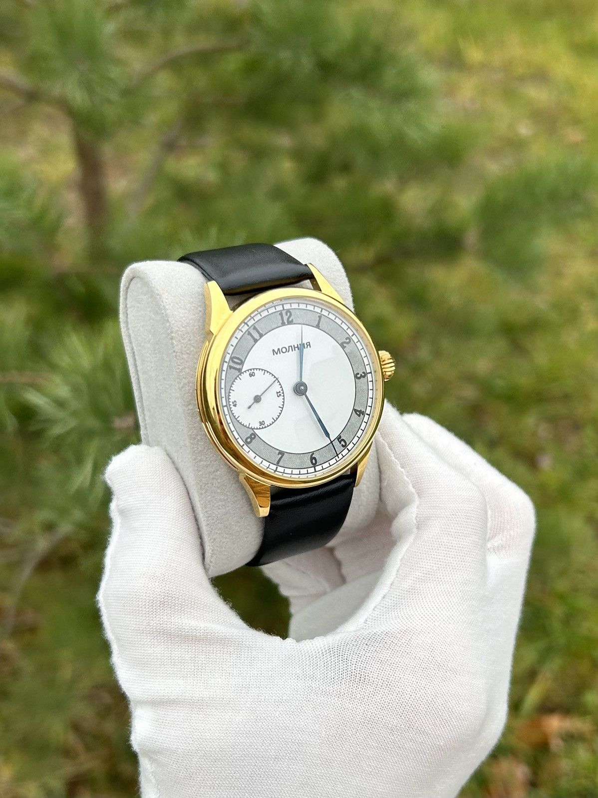 Vintage Vintage Watch Molnija Gold USSR Mechanical 1980s Size ONE SIZE - 4 Thumbnail