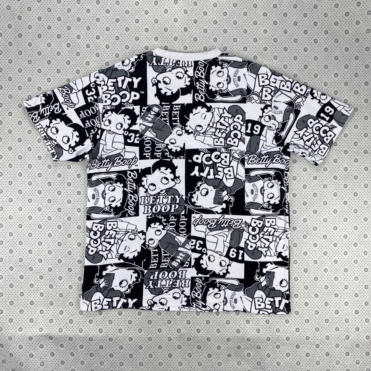 Vintage Betty Boop Full Print Shirt! Size US L / EU 52-54 / 3 - 2 Thumbnail