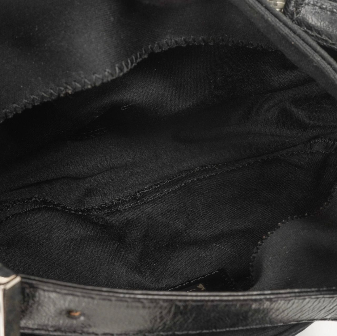 Fendi Authentic Fendi Mamma Baguette Black Neoprane Shoulder Bag Size ONE SIZE - 9 Thumbnail