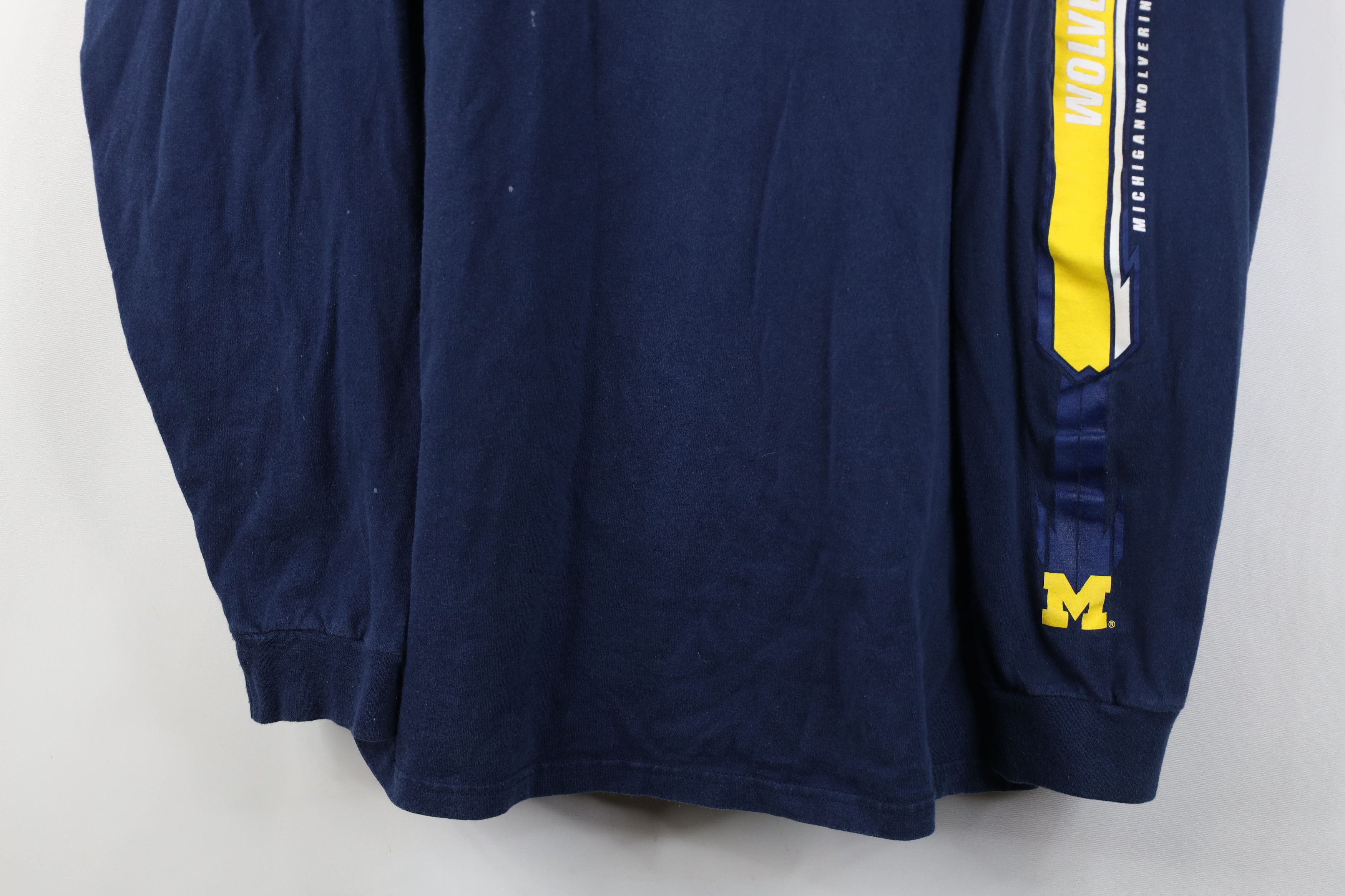 Nike Vintage Nike Mini Swoosh University of Michigan T-Shirt Size US L / EU 52-54 / 3 - 3 Thumbnail