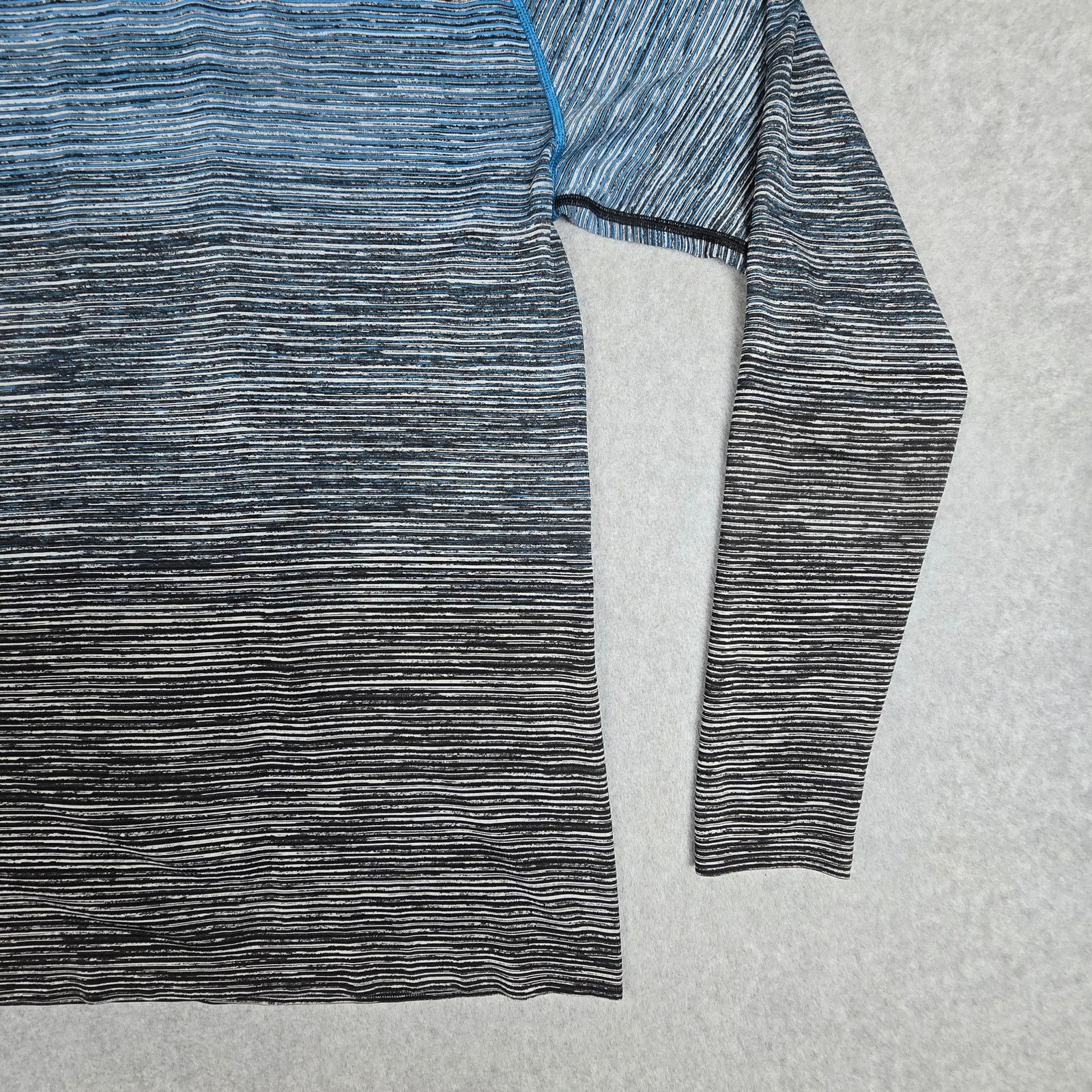 Lululemon Lululemon Small Metal Vent Tech Long-Sleeve Shirt Blue Black Size US S / EU 44-46 / 1 - 6 Thumbnail