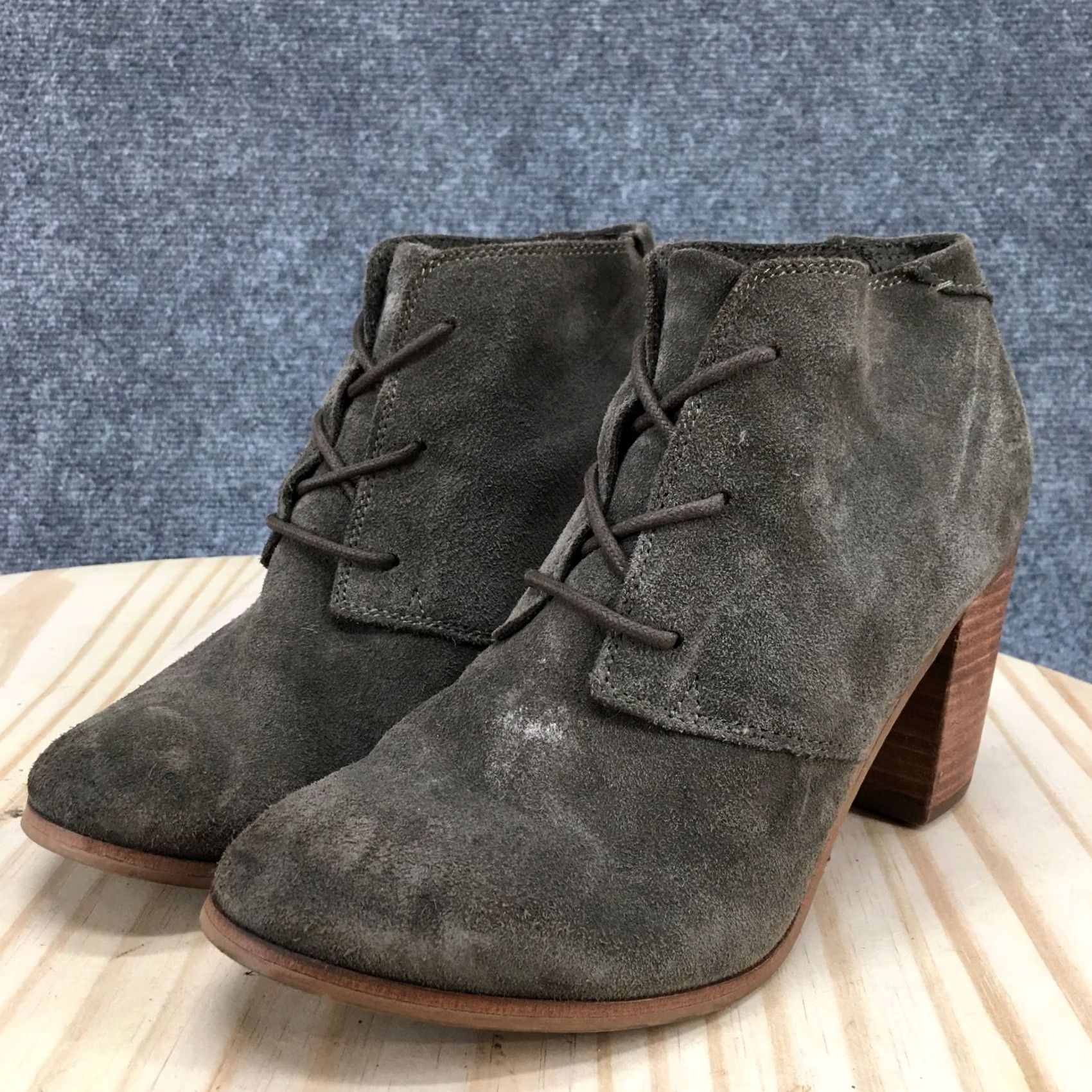 Toms TOMS Lunata Bootie Womens 8 Desert Lace Up Green Suede Heel 3 in Boots Shoes Size US 8 / IT 38 - 7 Thumbnail