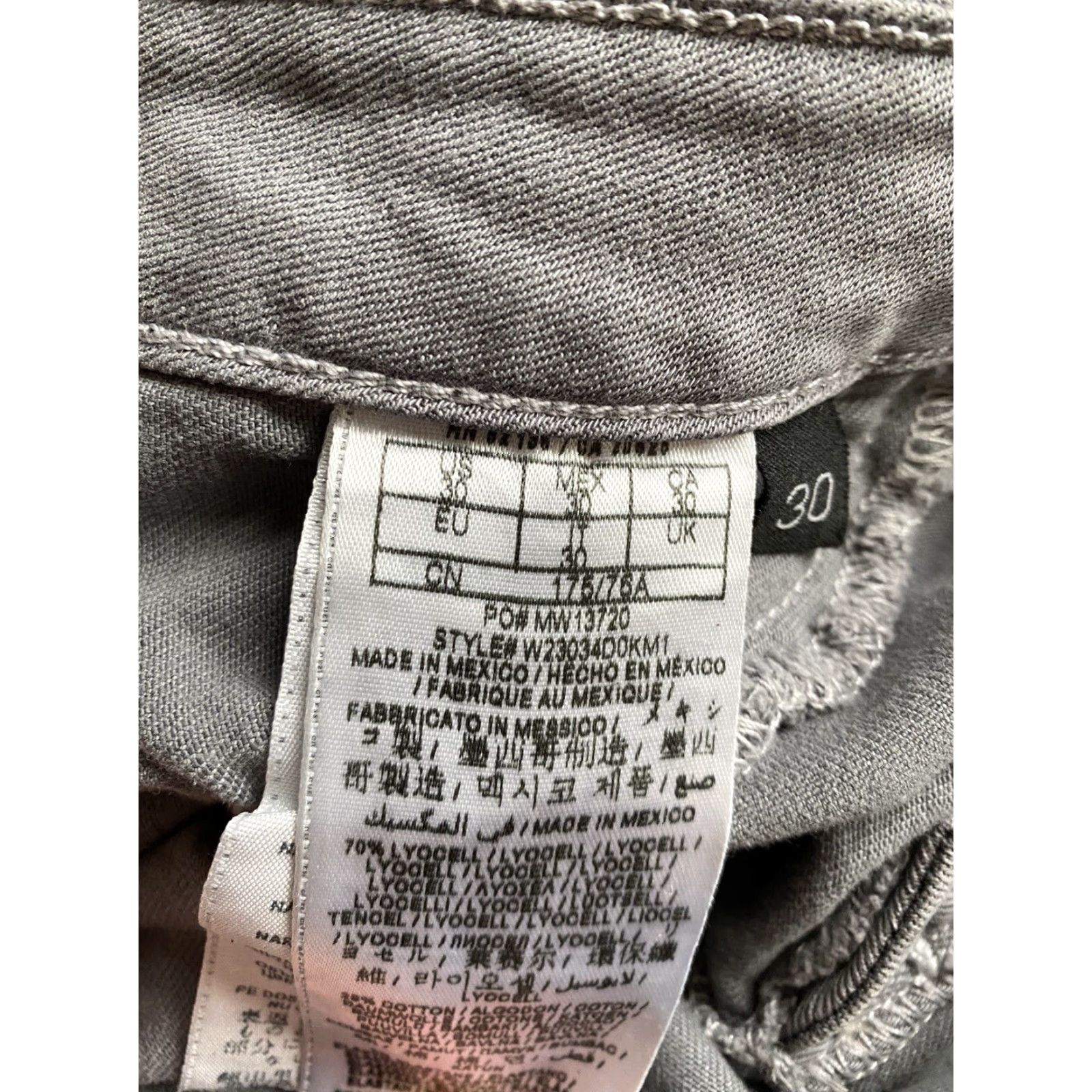 Guess Womens GUESS Power Skinny Jeans Low rise Gray size 30 Jeans Skinny Women Slim Belt Loops Button Fly Stretch Regular Size Type: Jeans Size 30" / US 8 / IT 44 - 6 Thumbnail