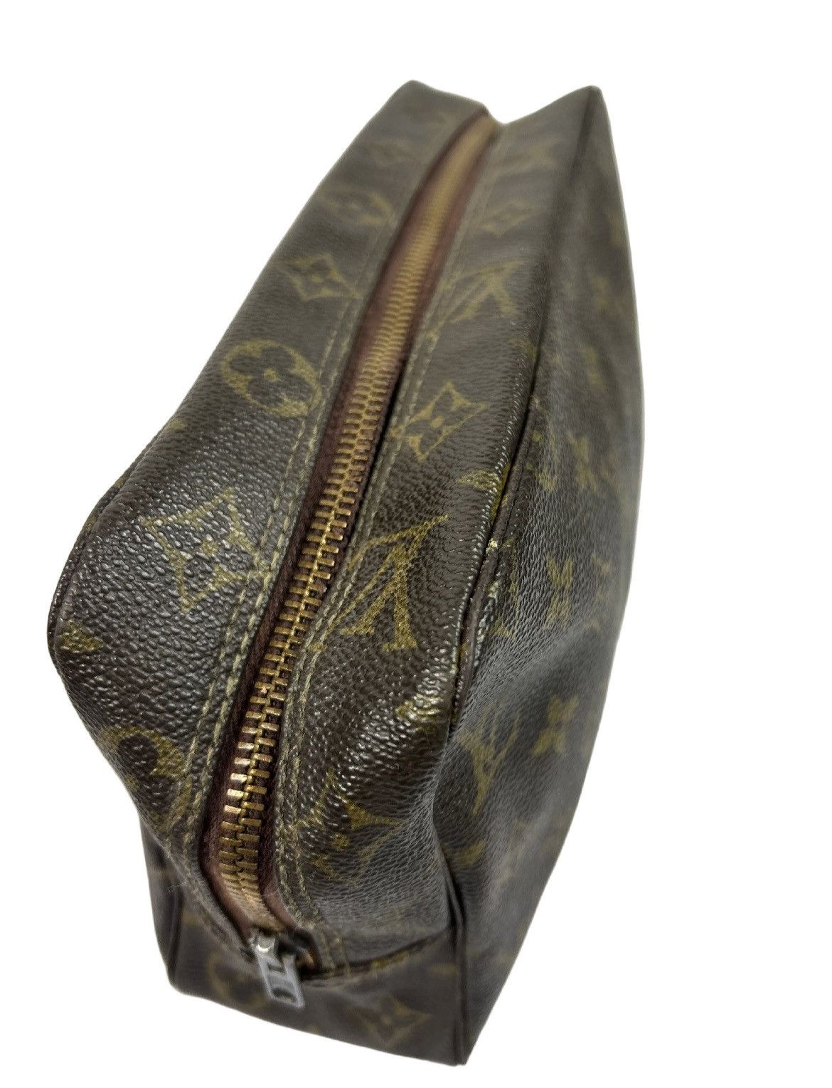Louis Vuitton Louis Vuitton Monogram Toiletry Bag Size ONE SIZE - 3 Thumbnail