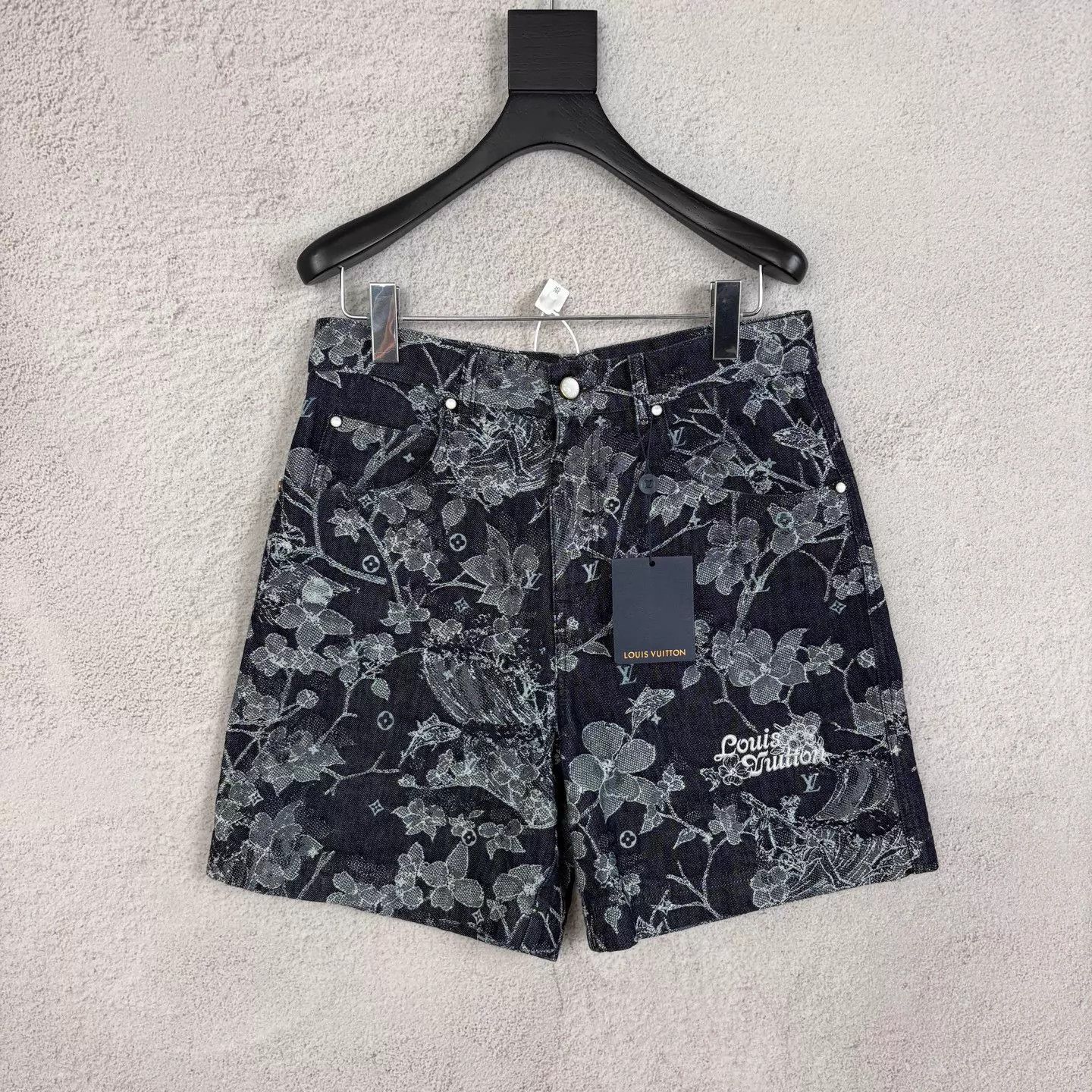 Louis Vuitton LV Floral Embroidered Logo Denim Shorts Blue Size 29 Size 29" - 1 Thumbnail