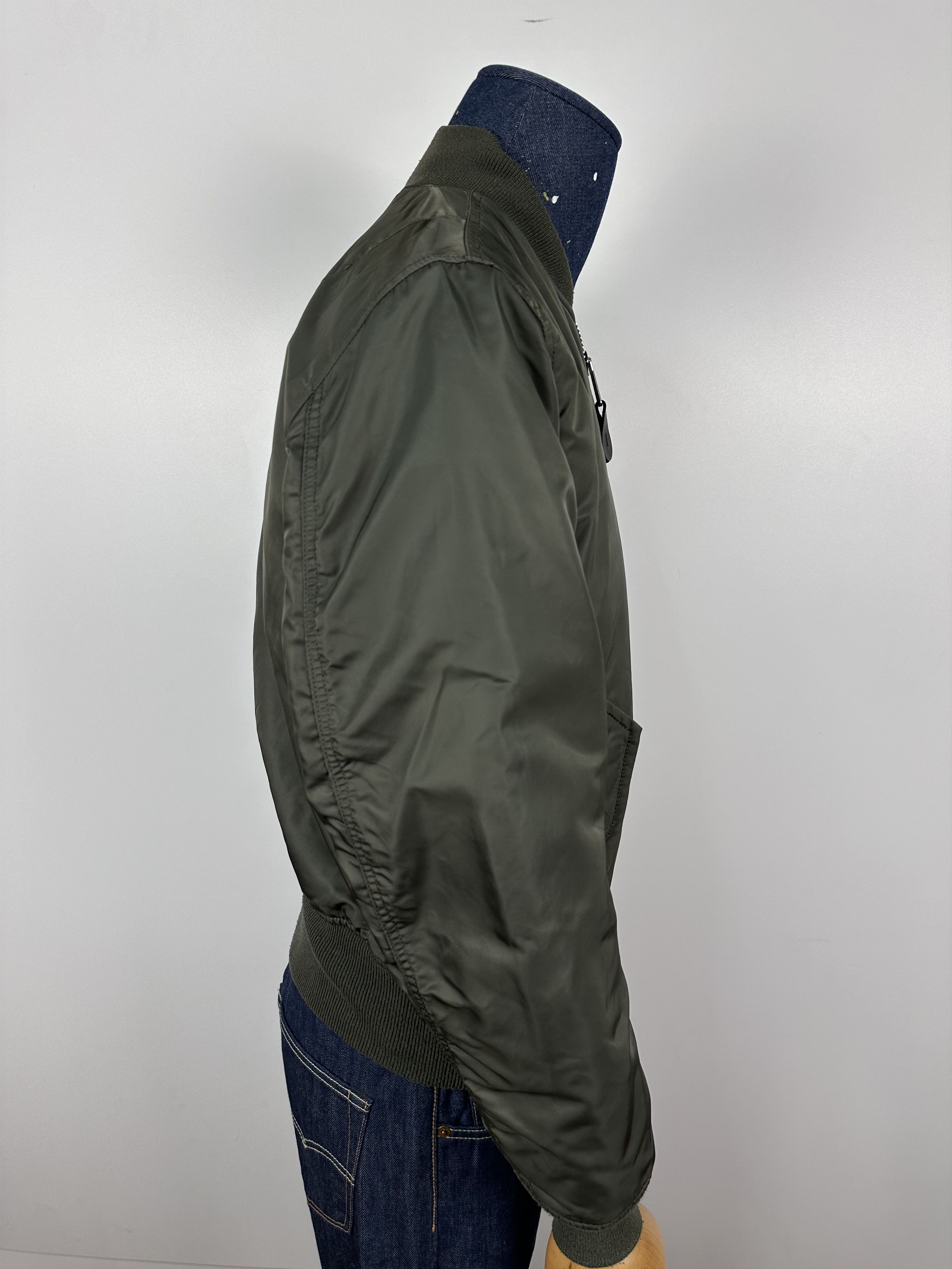 Alpha Industries × Grailed Alpha Industries Reversible Bomber Jacket Green MA-1 Flight Size US S / EU 44-46 / 1 - 8 Thumbnail