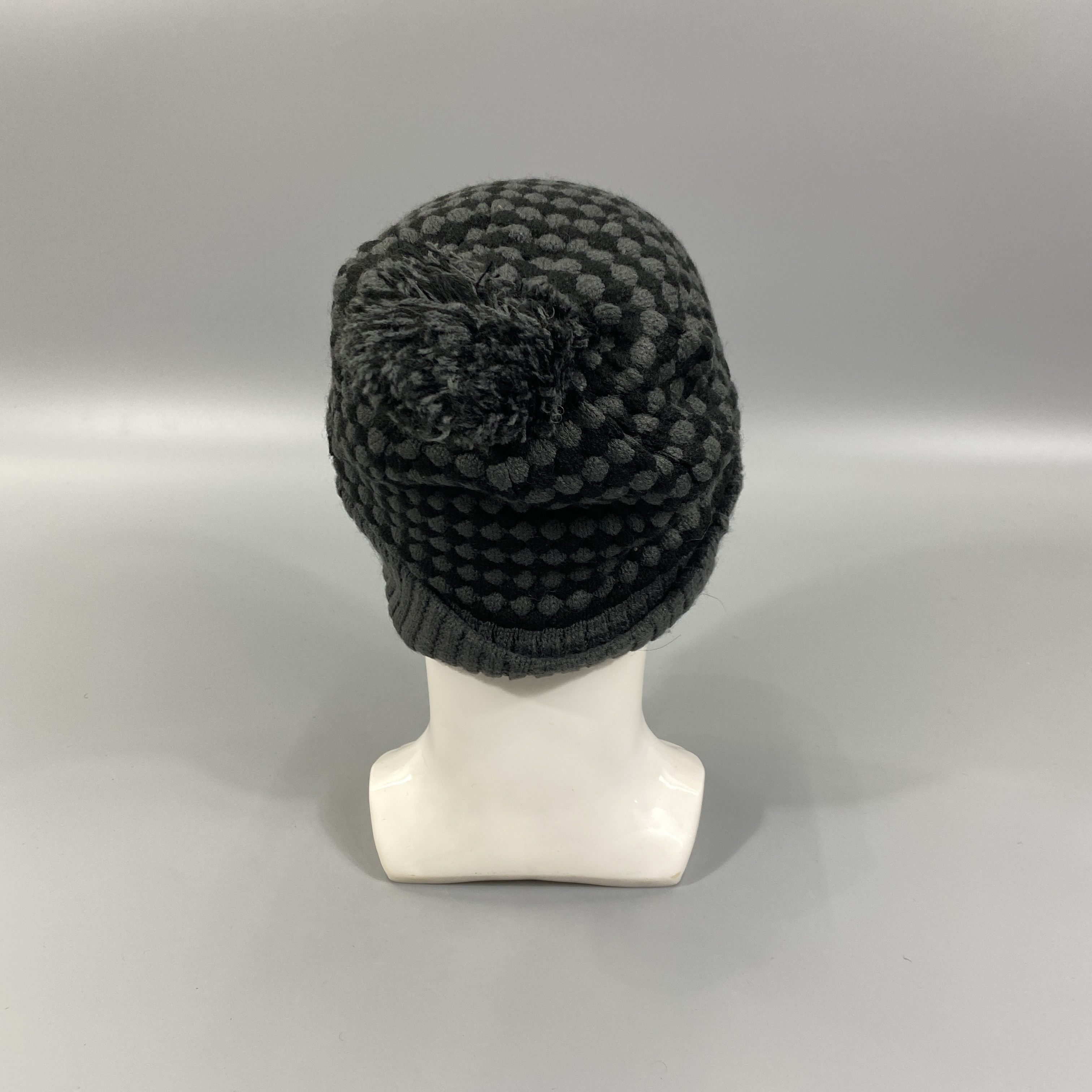 Japanese Brand Japanese Brand Knitted Beanie With PomPom -BN887 Size ONE SIZE - 3 Thumbnail