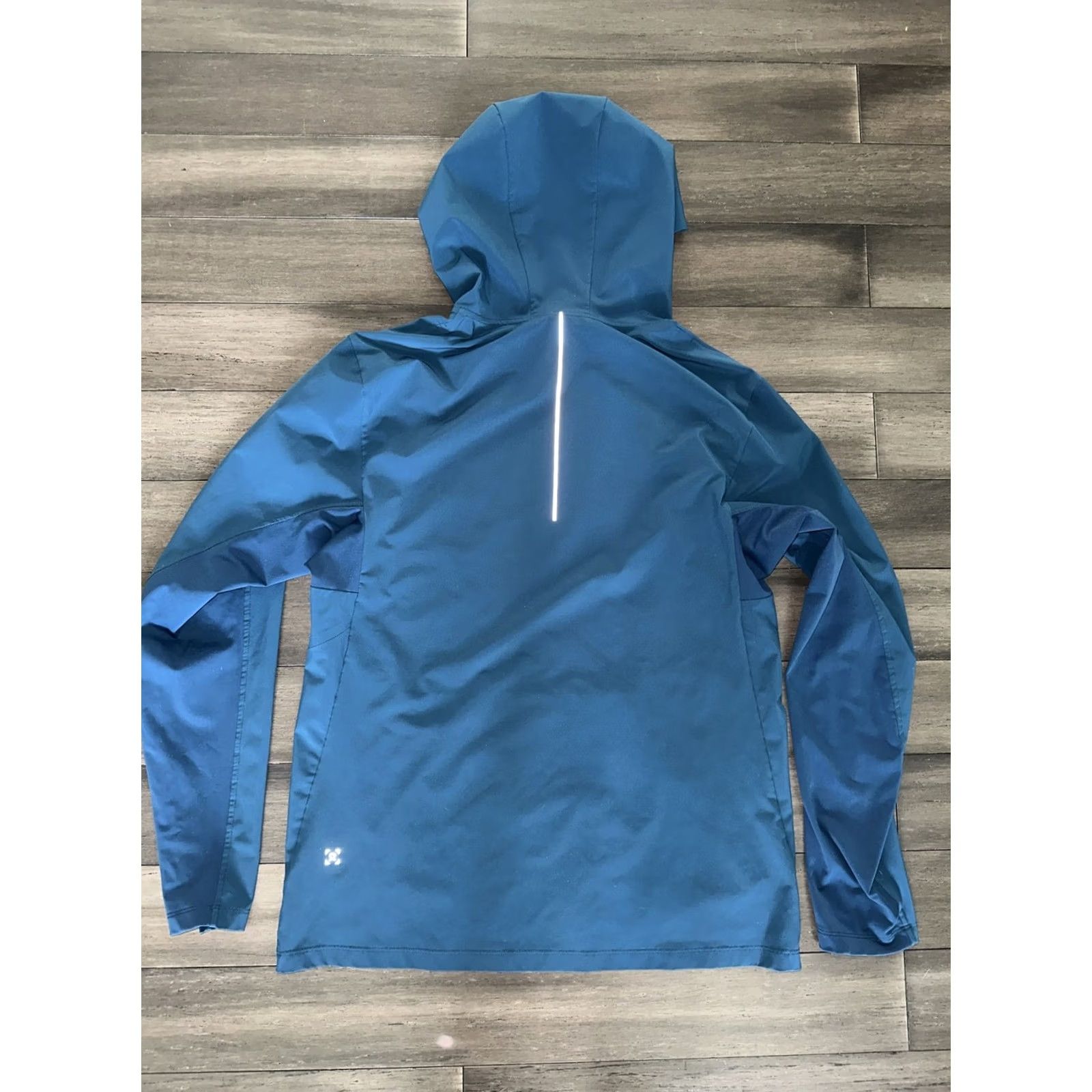 Lululemon Lululemon Hoodie Shirt Drysense Women’s Blue Medium M Green Shirt Activewear Mens? Size M / US 6-8 / IT 42-44 - 6 Thumbnail