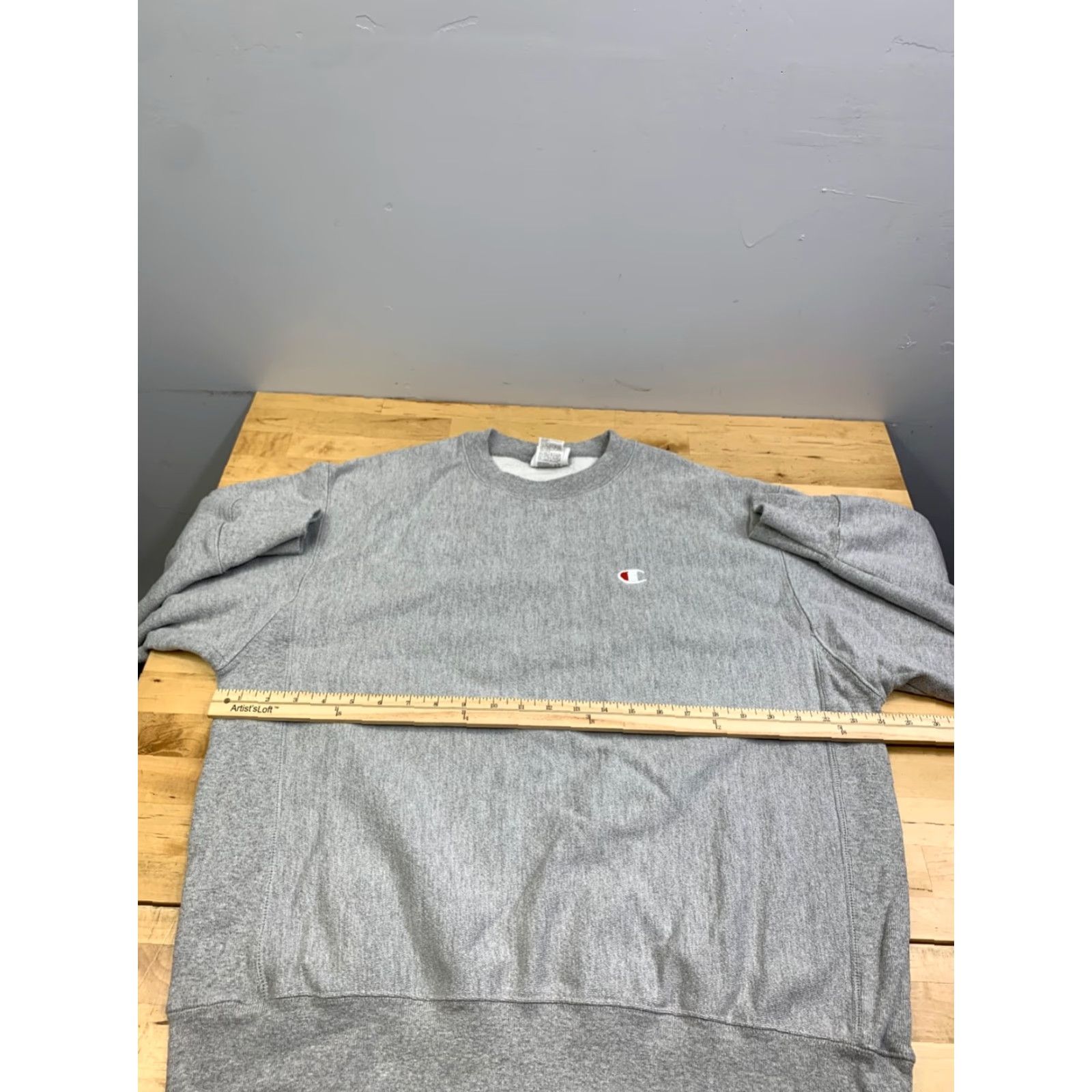 Champion VINTAGE Champion Reverse Weave Sweatshirt Men L Gray 90s Crew Neck Pullover Regular Fit Vintage Side: 12967 Size US L / EU 52-54 / 3 - 5 Thumbnail