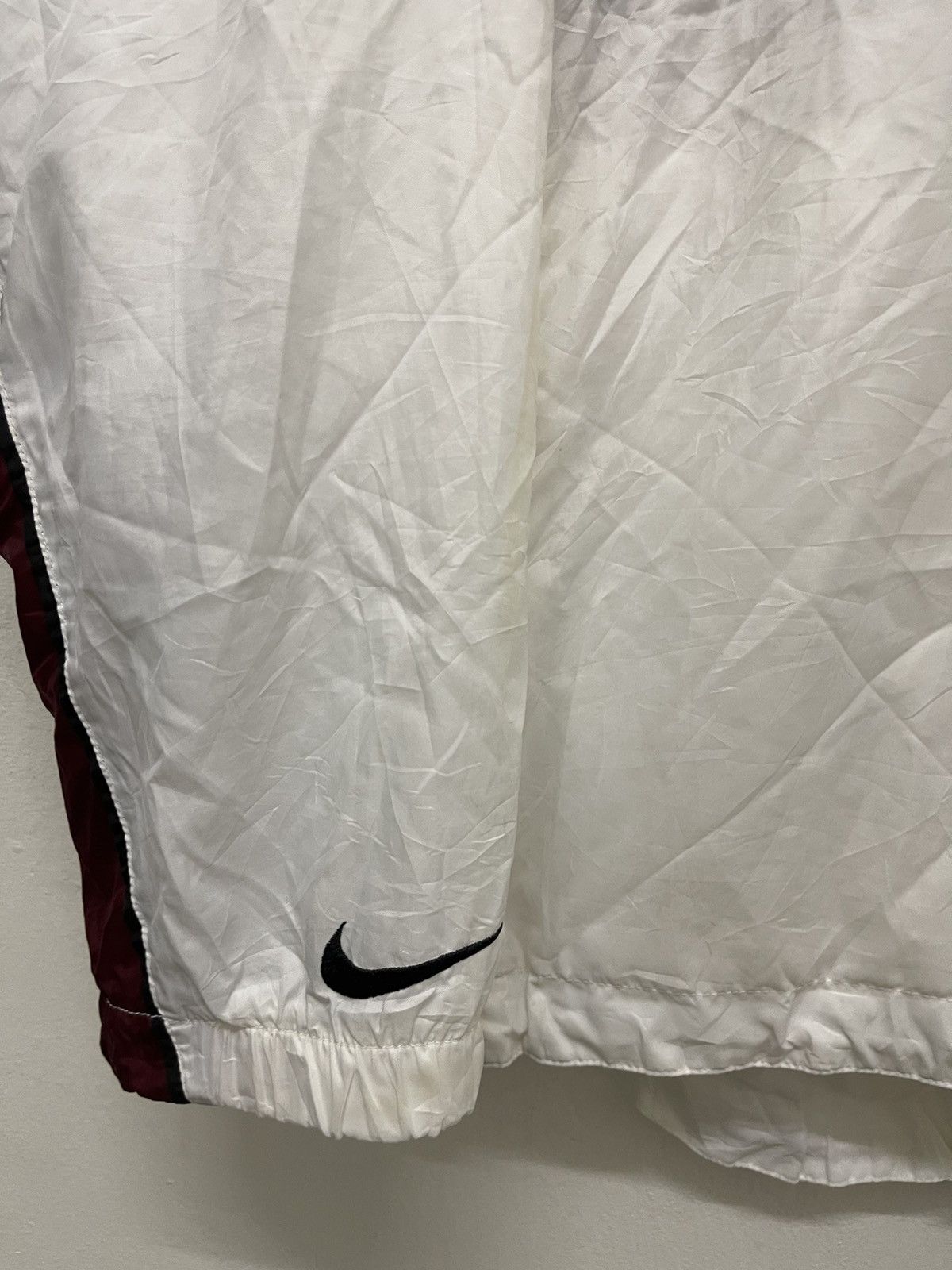 Vintage VTG 90’s NIKE CHALLENGE COURT Size US M / EU 48-50 / 2 - 6 Thumbnail