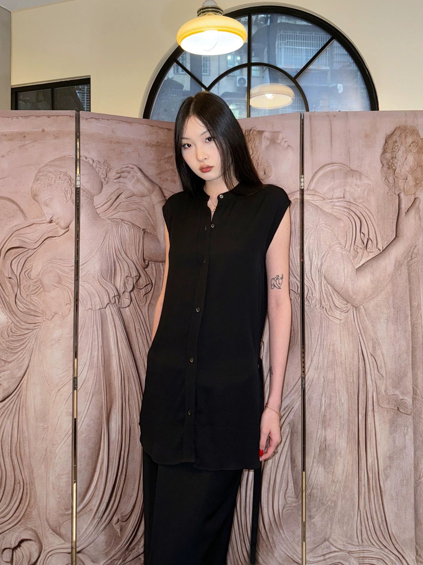 Helmut Lang Helmut Lang Black Vintage Shirt Long Back Slit Waist Tie S Size S / US 4 / IT 40 - 2 Thumbnail