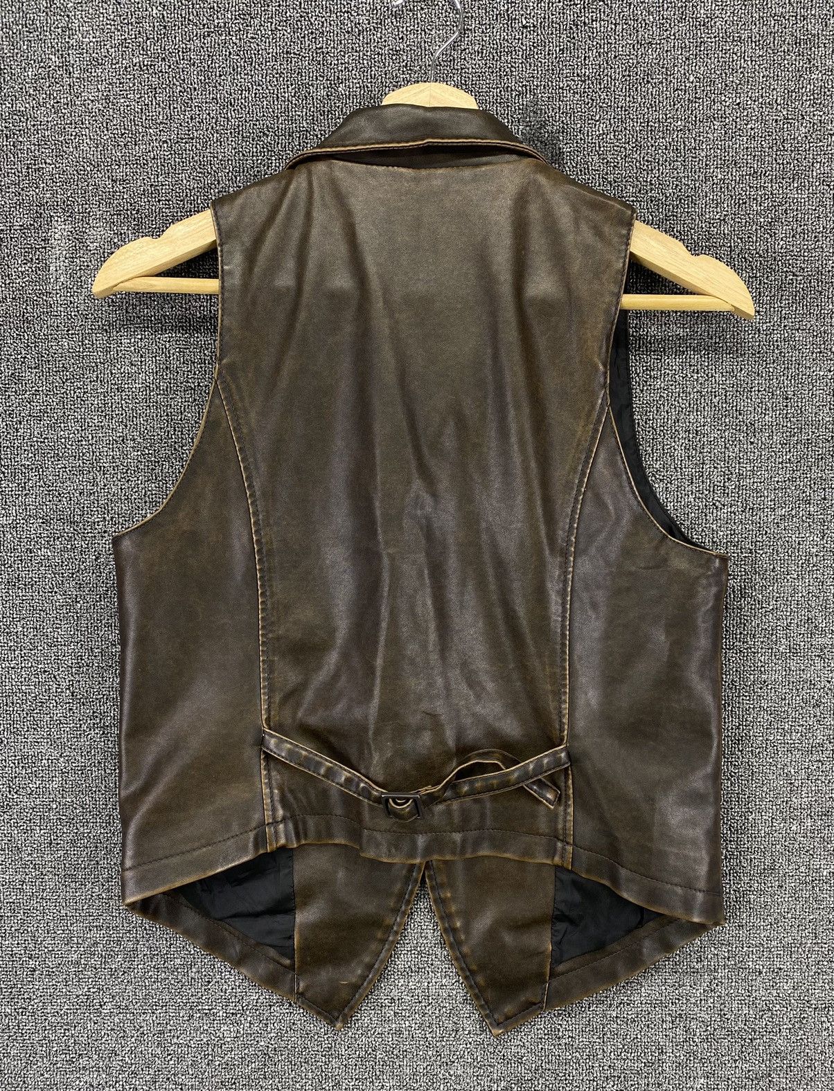 Japanese Brand Vintage Rebilah Leather Vest Size L / US 10 / IT 46 - 6 Thumbnail