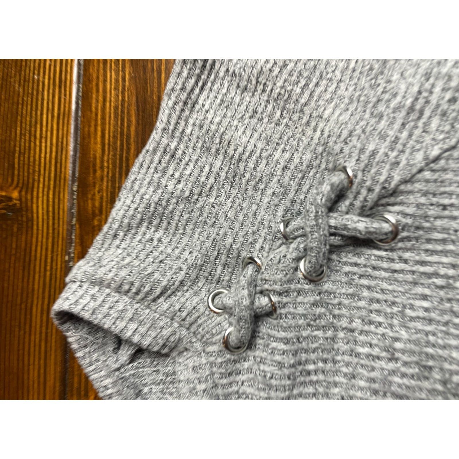 Vintage VINTAGE: No Boundaries Sweater Women's Size XL (15-17) Gray Round Neck Long Sleeve Size XL / US 12-14 / IT 48-50 - 3 Thumbnail