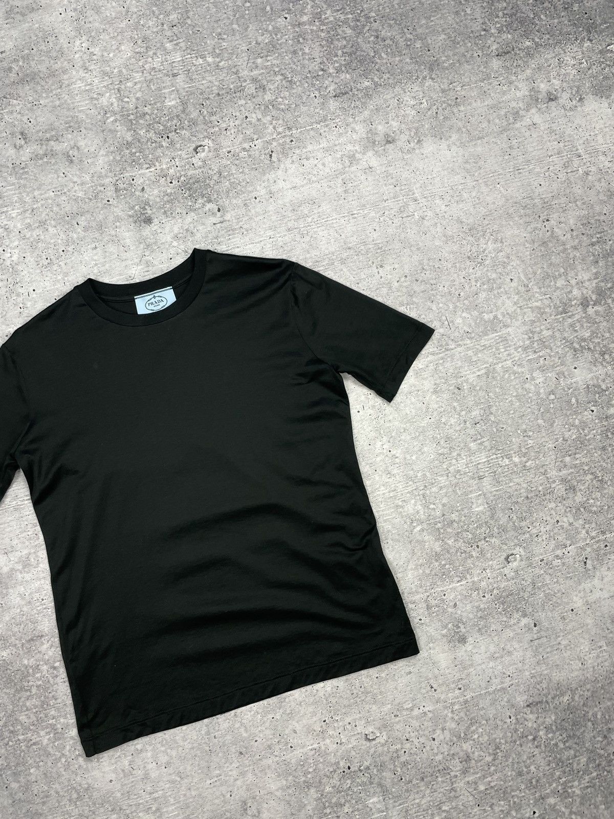Prada Vintage Prada Milano Black Classic Luxury Rare T- Shirt Tee Size XS / US 0-2 / IT 36-38 - 2 Thumbnail