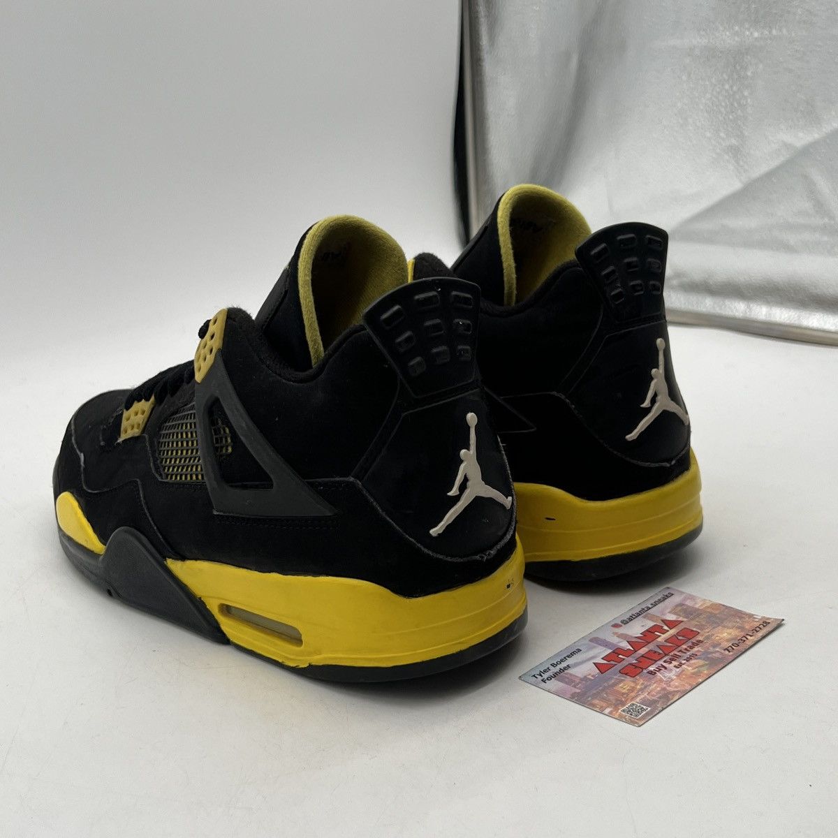 Jordan Brand Air Jordan 4 Thunder Size US 10 / EU 43 - 4 Thumbnail