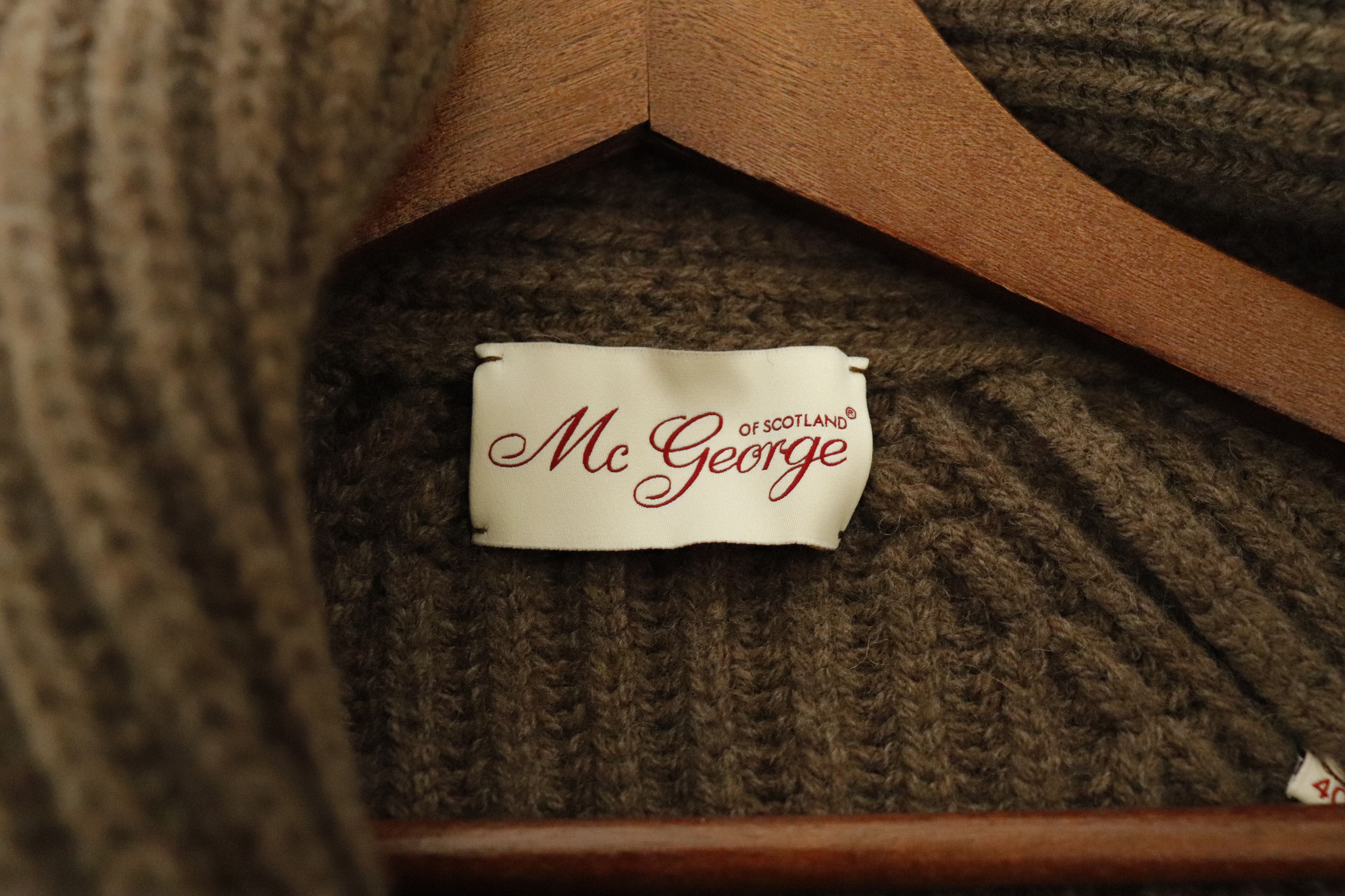 William Lockie Iconic McGeorge of Scotland Cashmere Shawl Collar Cardigan Size US S / EU 44-46 / 1 - 4 Thumbnail