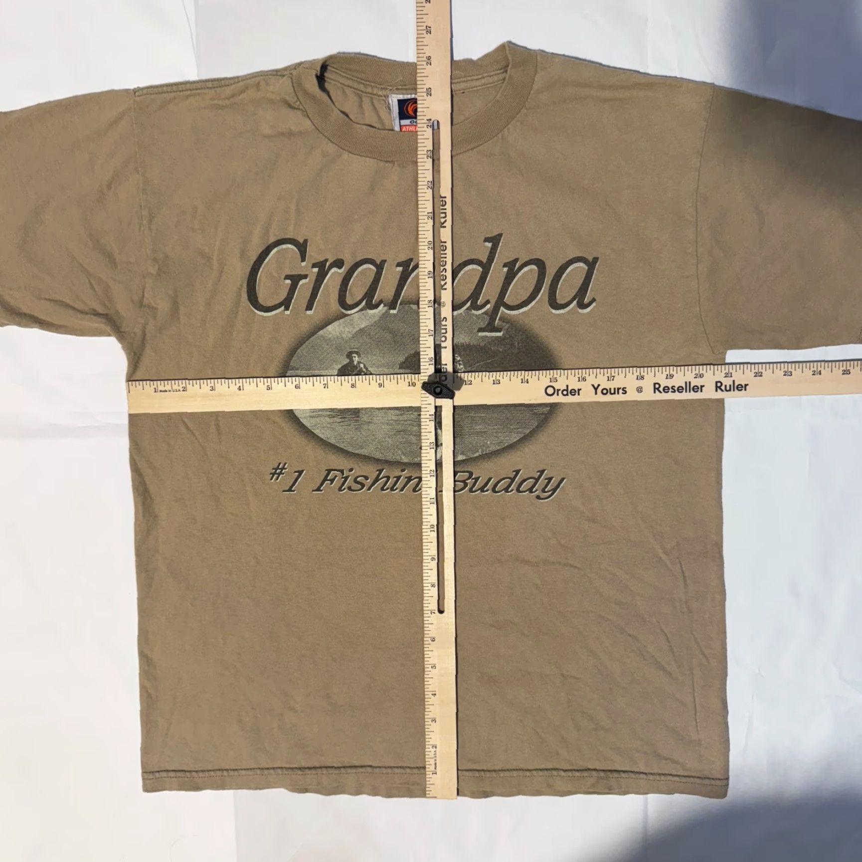 Vintage Grandpa's #1 Fishing Buddy Tshirt - M Beige Short Sleeve Shirt Men Logo Fish 2010s Jersey Cotton Regular Size US M / EU 48-50 / 2 - 4 Thumbnail
