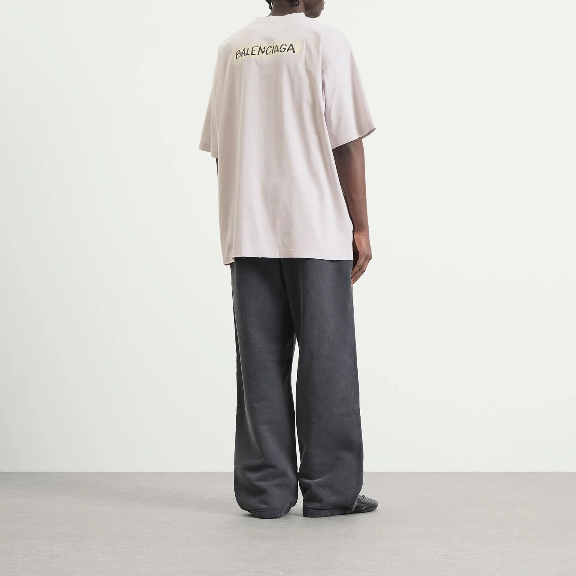 Balenciaga os11x0326 Masking Tape Jersey T-Shirt in Dirty White Size US S / EU 44-46 / 1 - 4 Thumbnail
