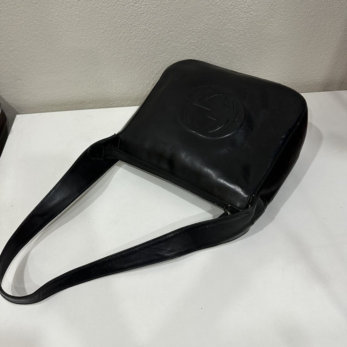 Gucci ‼️LASTDROP‼️VINTAGE GUCCI SOHO ENAMEL PATENT LEATHER HOBO BAG Size ONE SIZE - 4 Thumbnail
