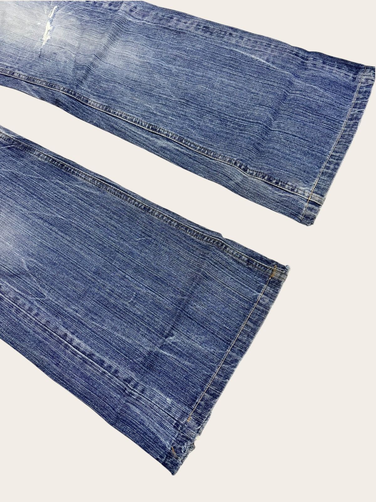 If Six Was Nine Japan Blue Way Grunge Faded Heavy Flared Jeans Size US 33 - 3 Thumbnail