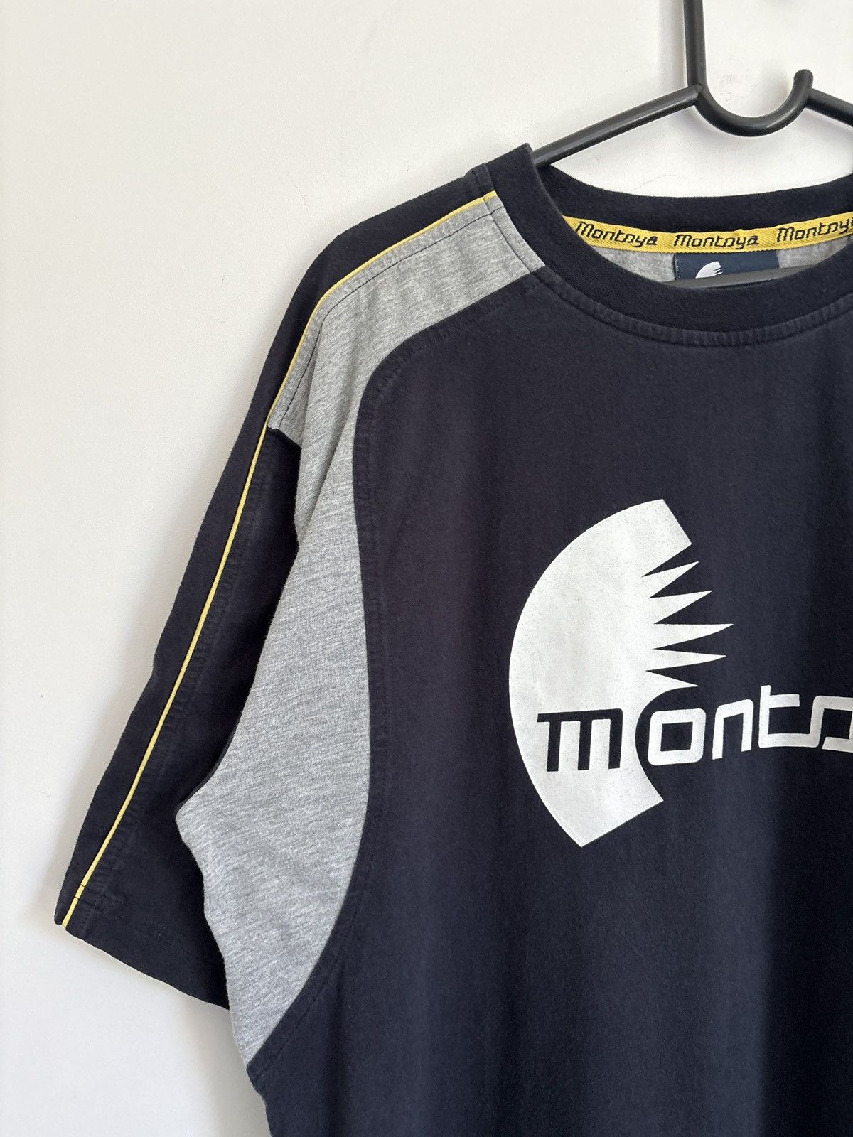 Formula 1 2004 BMW Williams F1 Juan Pablo Montoya Racing Tee XL Size US XL / EU 56 / 4 - 2 Thumbnail