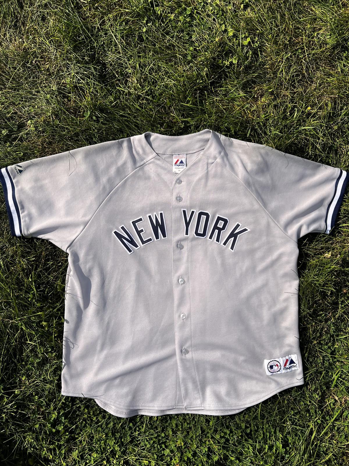Vintage Majestic Derek Jeter NY Yankees Baseball Jersey