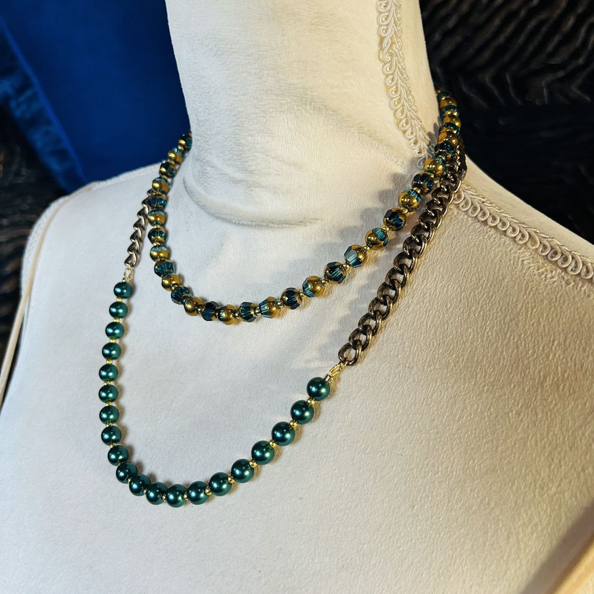 Handmade Handcrafted double strand di-cut glass chain link necklace Size ONE SIZE - 3 Thumbnail