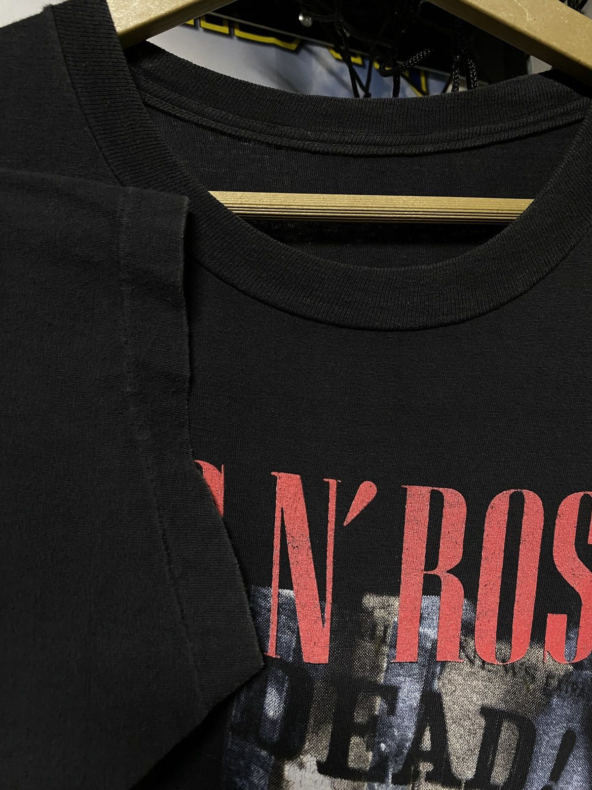 Band Tees Vintage 1991 Guns N’ Roses Band Tour T-Shirt Large Size US L / EU 52-54 / 3 - 5 Thumbnail