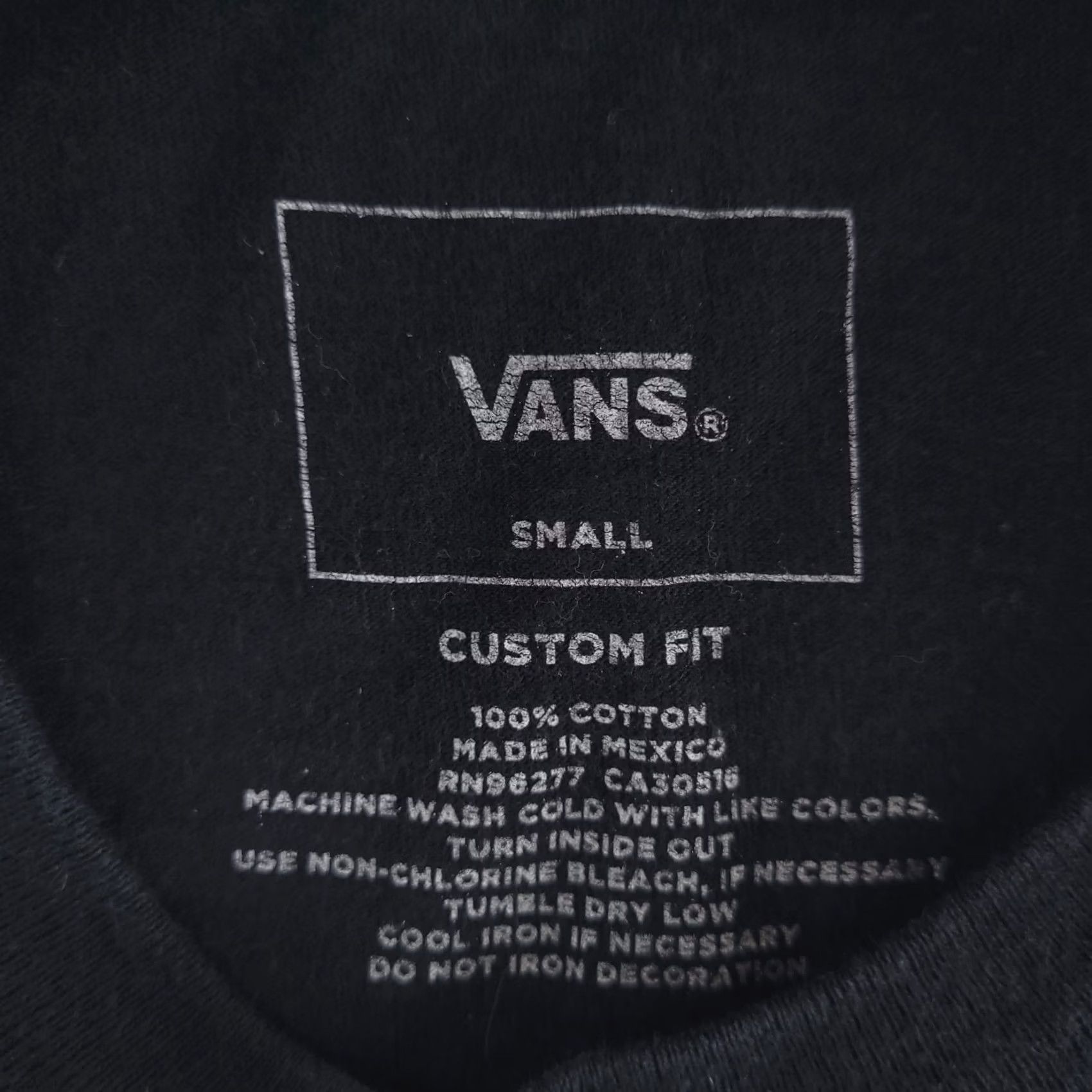 Vans VANS Shirt Mens Small Black Short Sleeve Floral Fern Box Logo Slim Size US S / EU 44-46 / 1 - 5 Thumbnail
