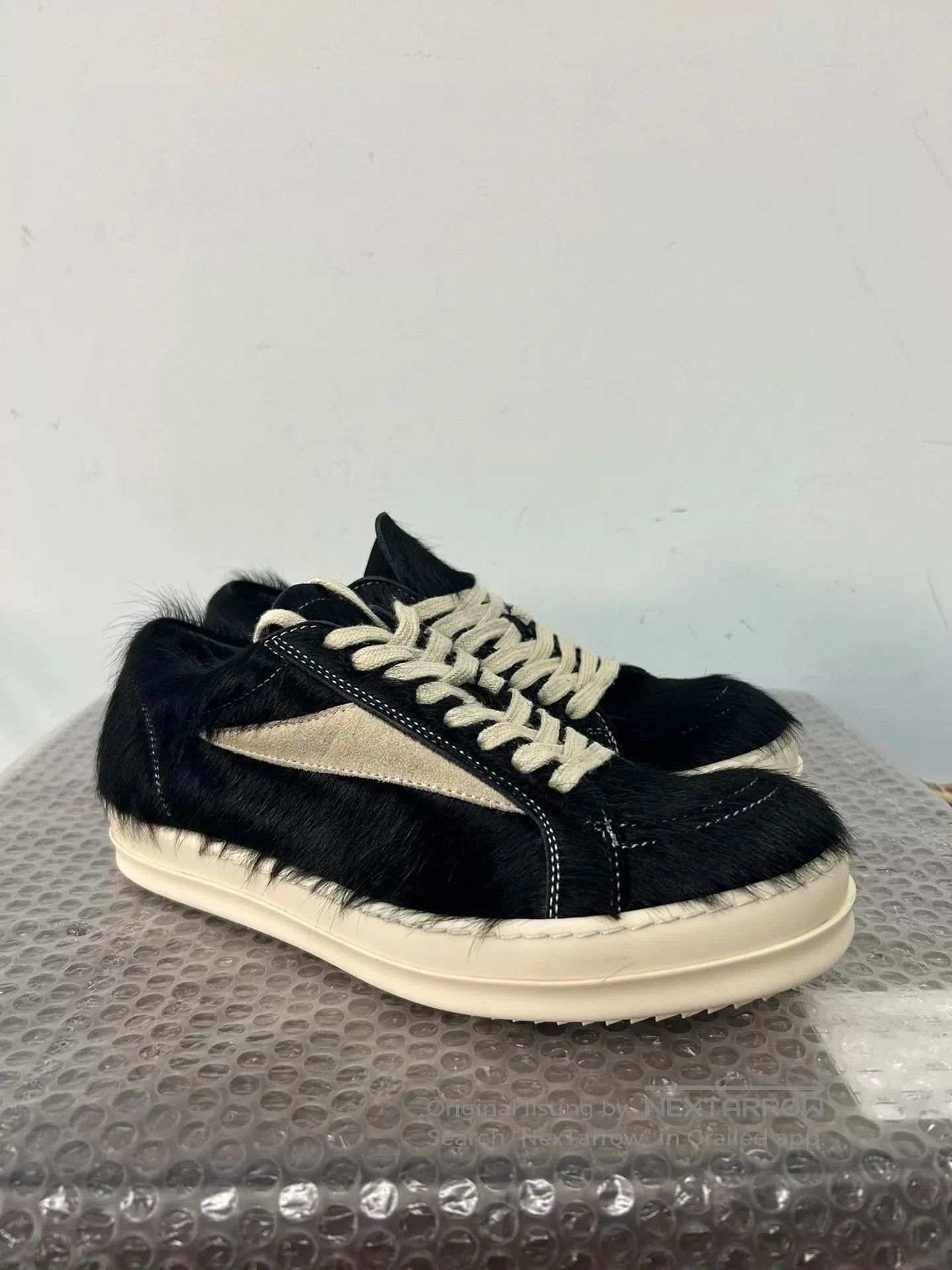 Rick Owens rick owens black fur sneakers size 39. Size US 7 / EU 40 - 3 Thumbnail