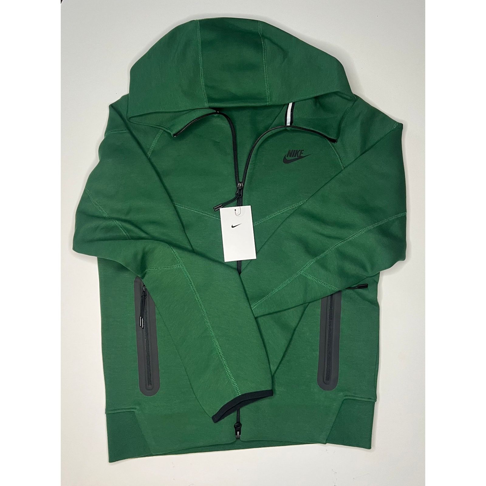 Nike Nike Tech Fleece Windrunner Full-Zip Hoodie Gorge Green Size US S / EU 44-46 / 1 - 1 Thumbnail