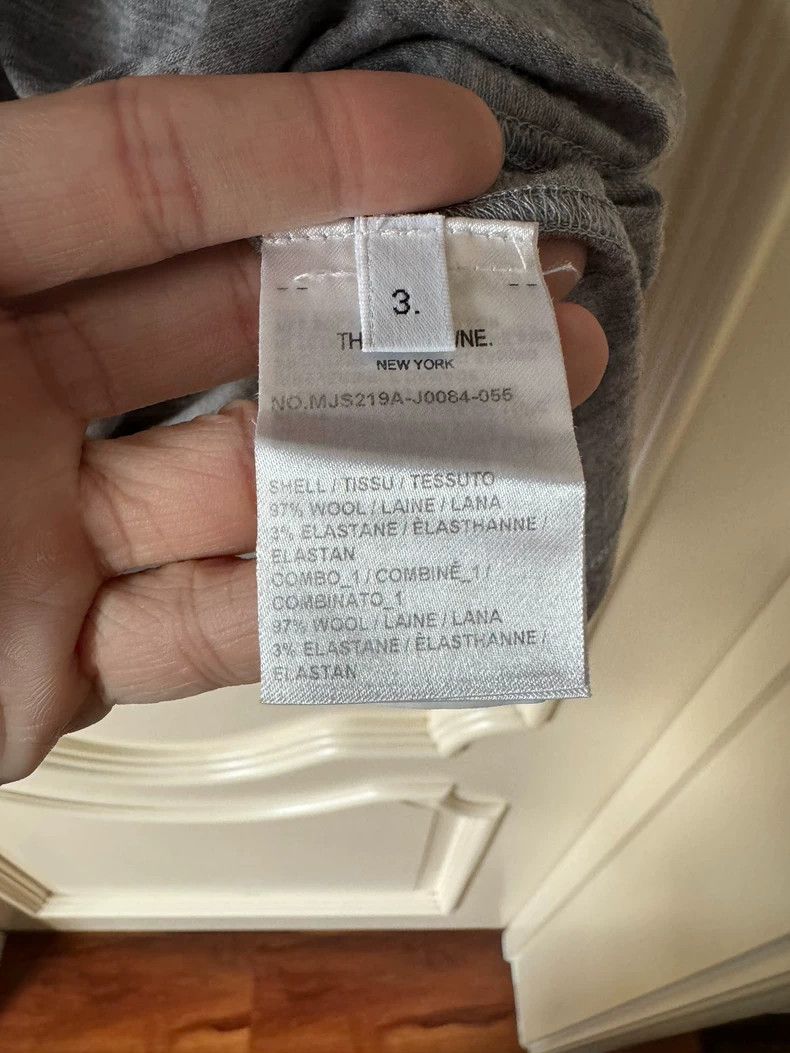 Thom Browne Thom browne Gray wool four-striped round-neck short-sleeved Size US L / EU 52-54 / 3 - 6 Thumbnail