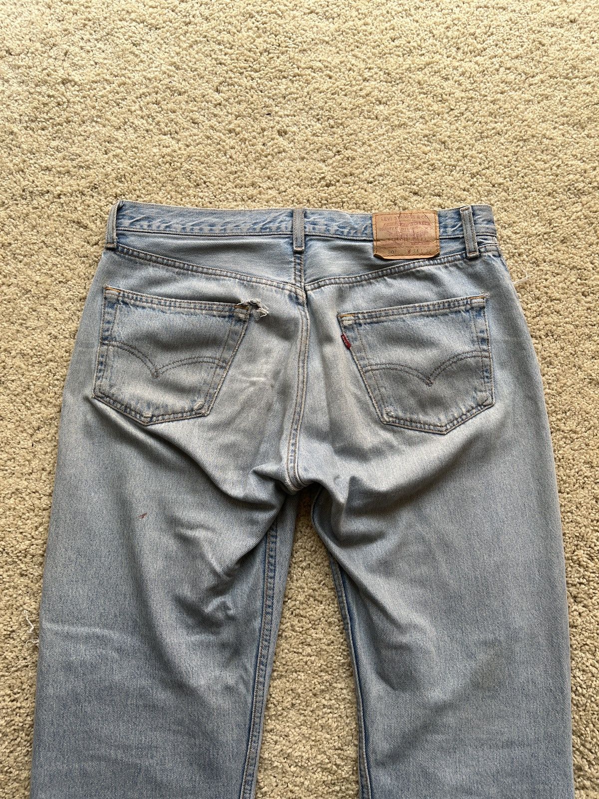 Levi's 1990’s Vintage Levi’s 501 Jeans Distressed Denim Button Fly Size US 33 - 4 Thumbnail