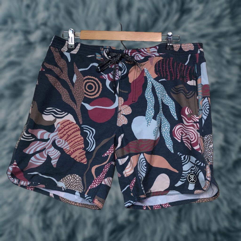 Roark Roark Trunks Mens Shorts Size 31 Multicolor Polyester Cotton 42% 33% Recycled 17% 31" Regular • Pre-owned Good Size US 31 - 1 Thumbnail