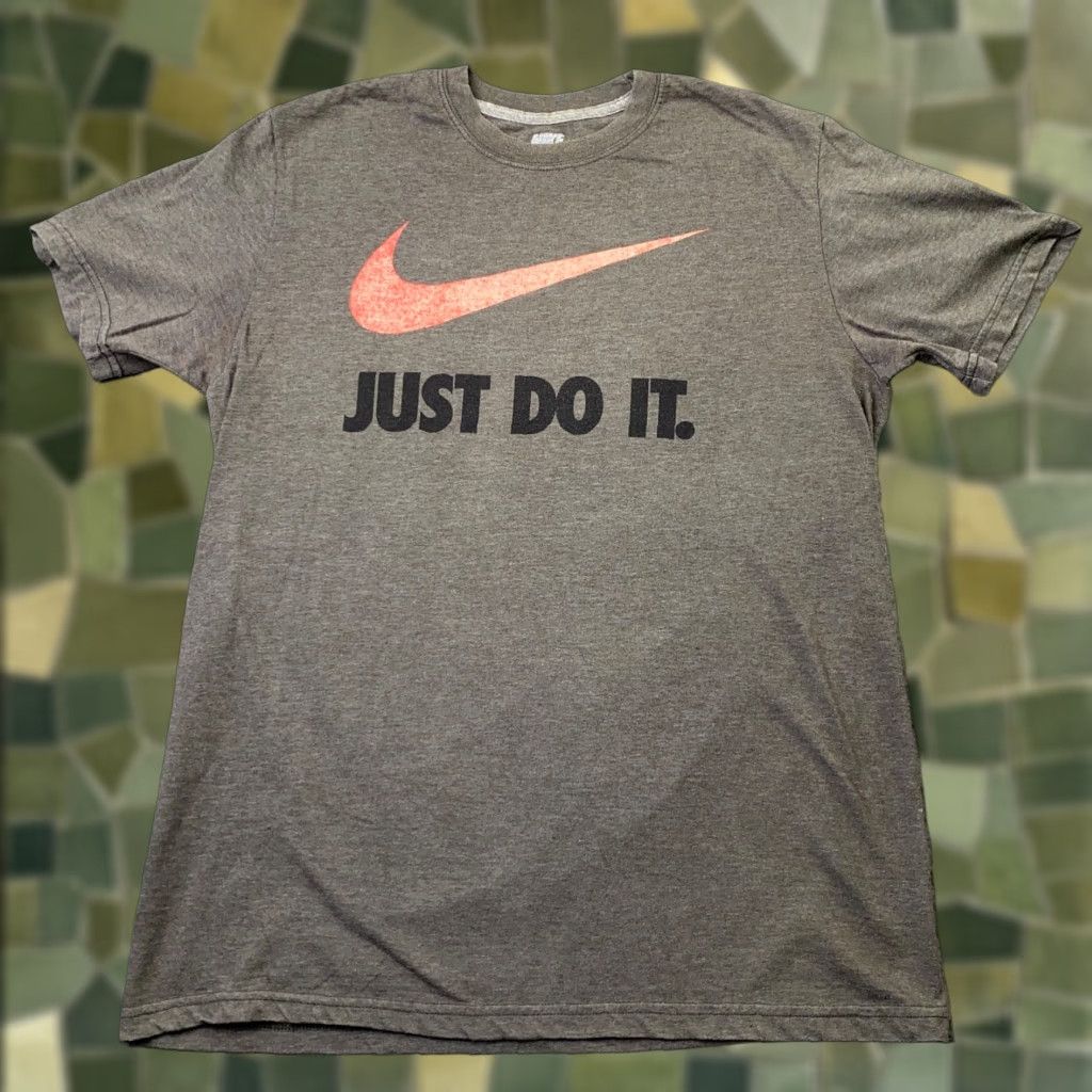 Nike Nike Mens Shirt L Grey Just Do it Center Swoosh Cotton Polyester Blend T-Shirt Men’s Short Sleeve Crew Neck Logo Vintage Look Size US L / EU 52-54 / 3 - 1 Thumbnail