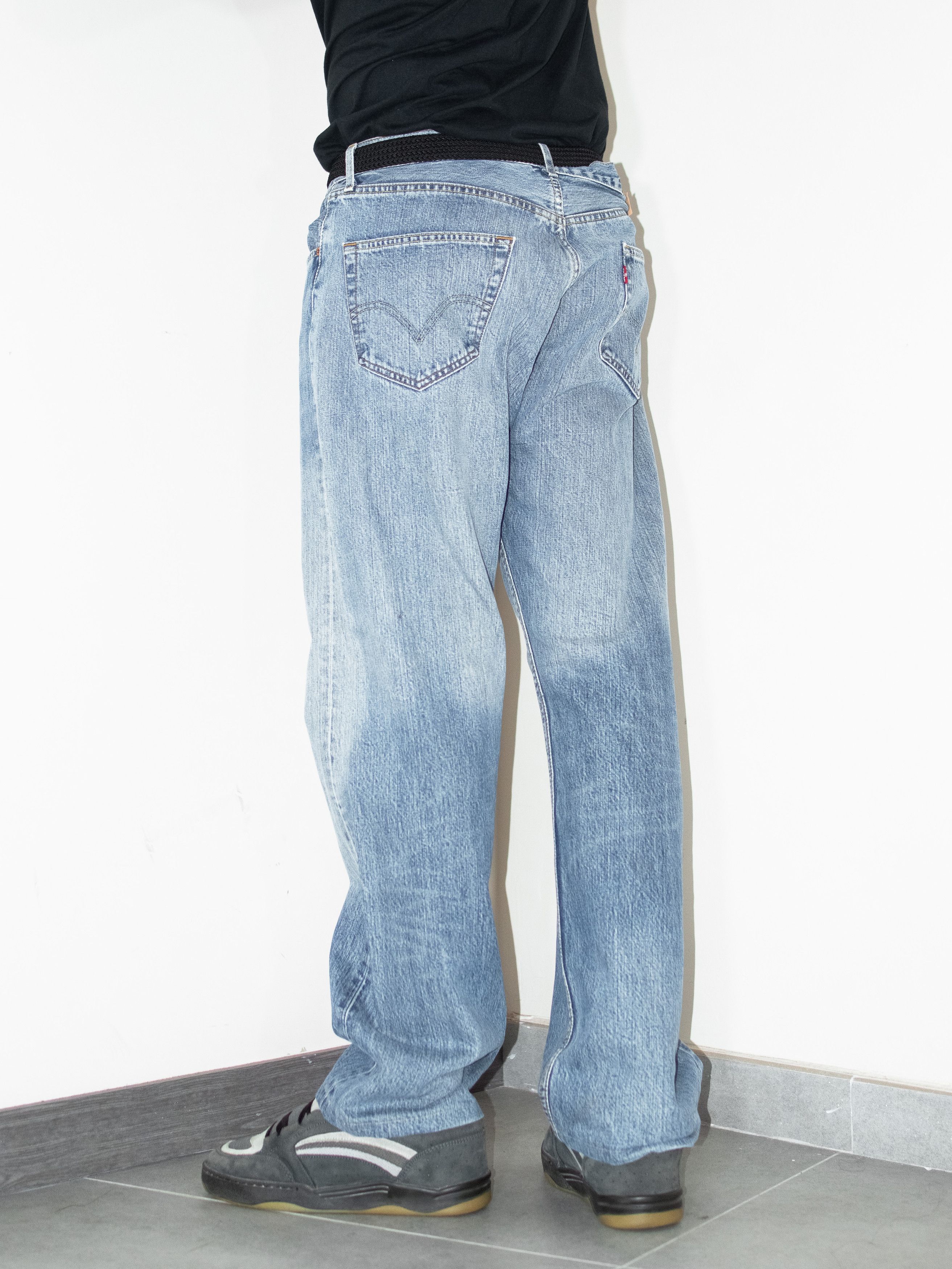 Japanese Brand × Levi's × Vintage Y2k faded Blue stone Washed Levi 501 straight loose Jeans Size US 34 / EU 50 - 4 Thumbnail