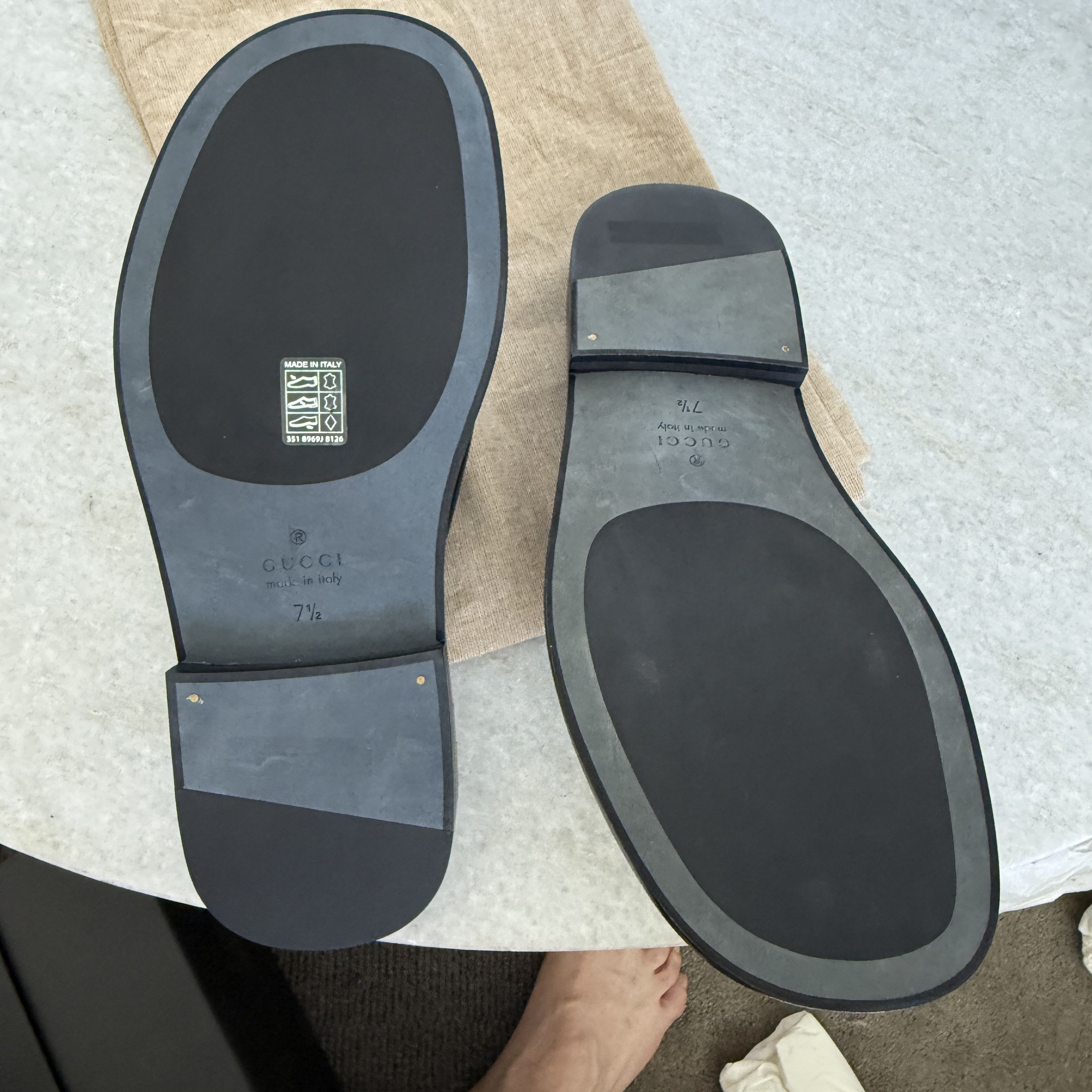 Gucci GUCCI 777849 MEN'S LEATHER INTERLOCKING G SANDALS, 7.5 (US8) Size US 8 / EU 41 - 13 Thumbnail
