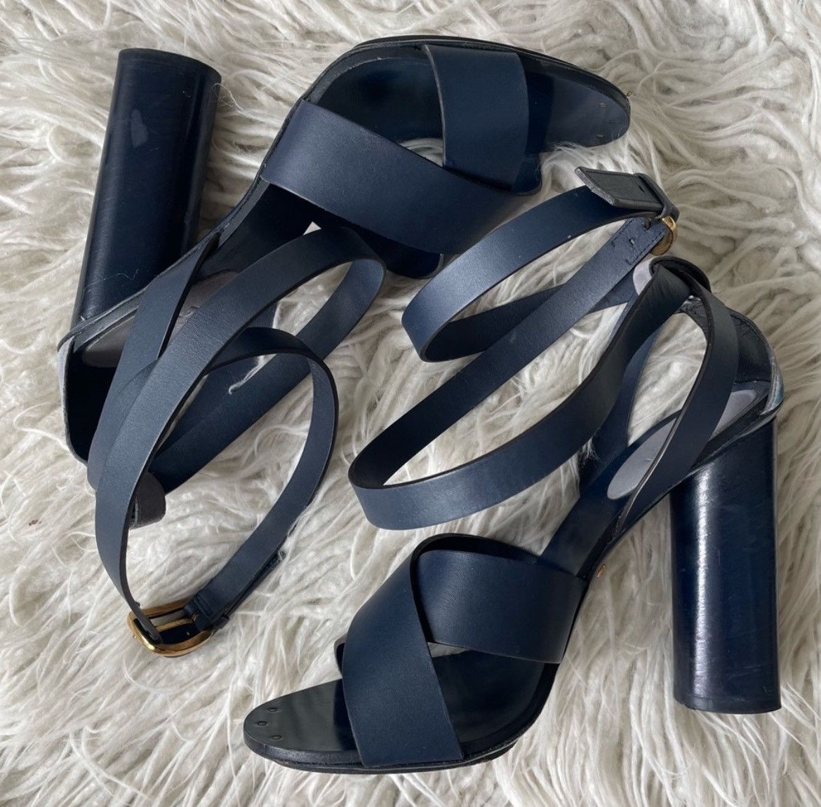 Gucci GUCCI Leather Suede Candy Blue Crossover Strap Sandals Size US 8 / IT 38 - 2 Thumbnail