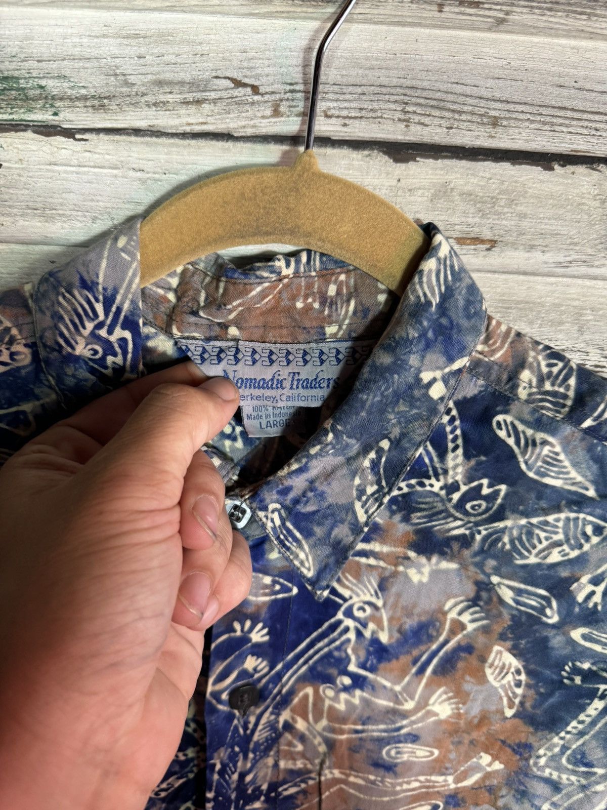 Vintage Vintage Cave Painting Button Up Shirt Size US XL / EU 56 / 4 - 6 Thumbnail