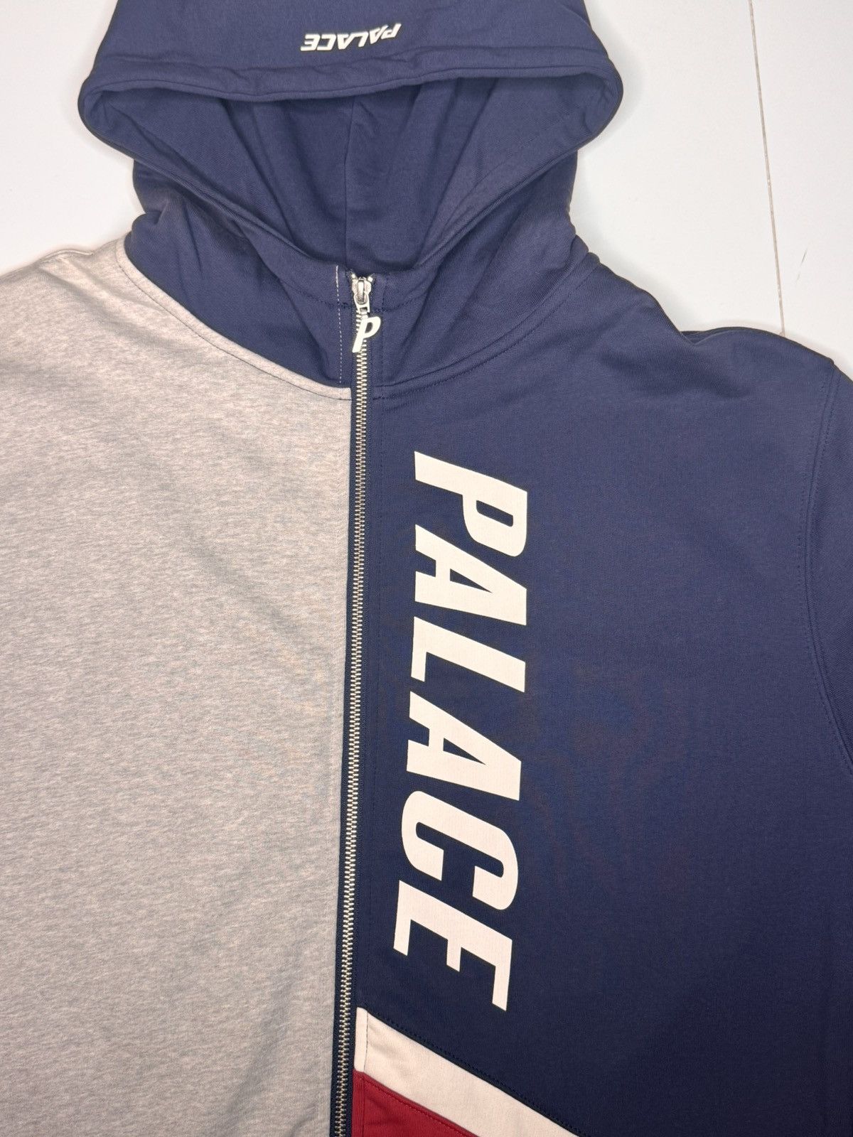Palace PALACE - Flaggo Zip Up Hoodie in Red/White/Blue Size US L / EU 52-54 / 3 - 3 Thumbnail