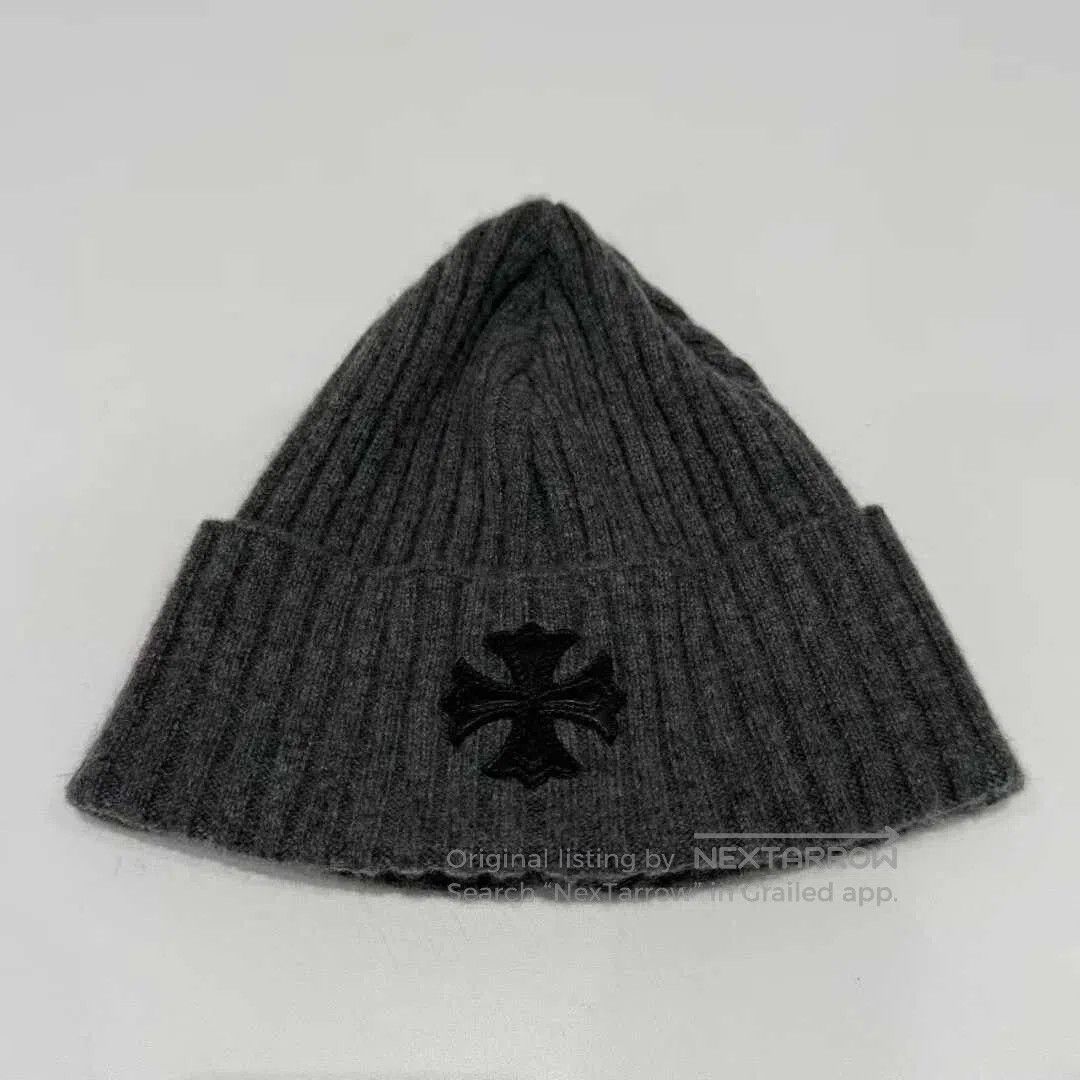 Chrome Hearts gray knitted cross flower beanie hat. Size ONE SIZE - 1 Thumbnail