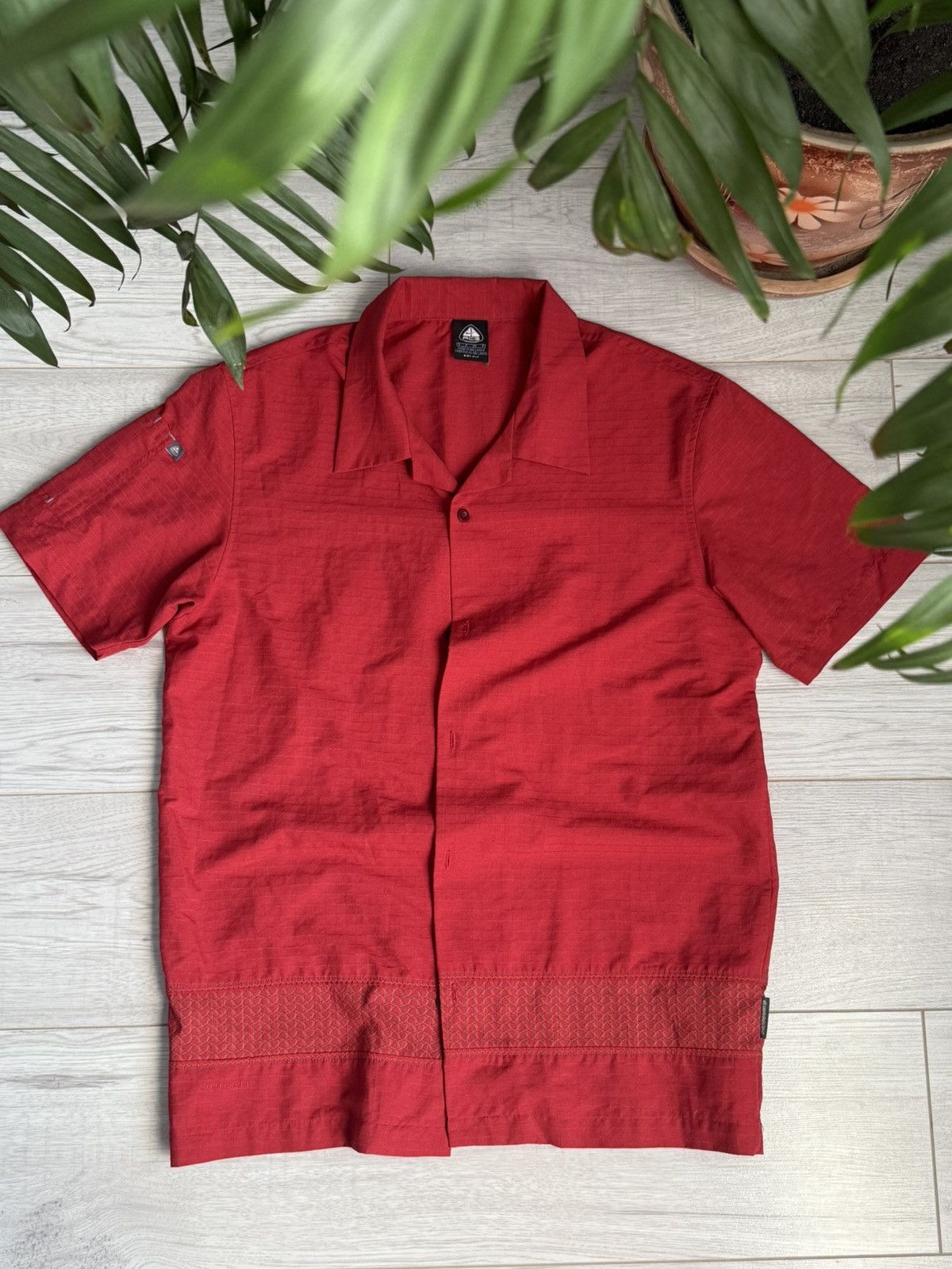 Nike ACG Vintage Nike ACG Collared Shirt 90’s Size US S / EU 44-46 / 1 - 1 Thumbnail