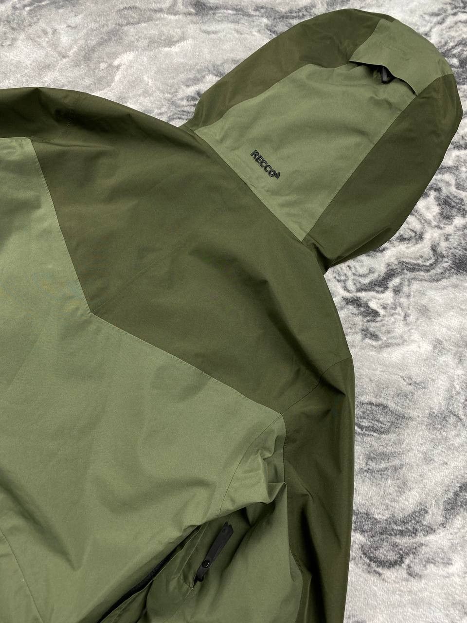 Peak Performance Peak Performance Gravity 2L Gore-Tex Windbreaker Jacket Size S / US 4 / IT 40 - 22 Thumbnail