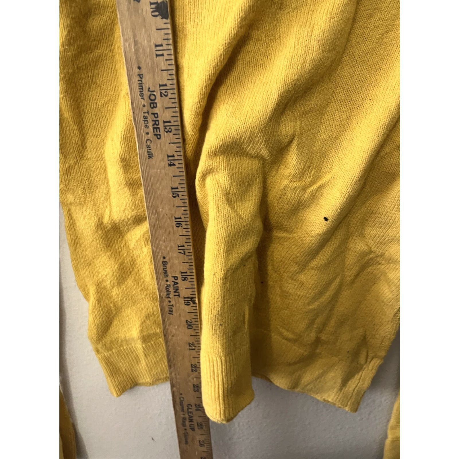 Tommy Hilfiger VINTAGE Tommy Hilfiger Women's Sweater Cardigan Fall Spring Winter Casual Preppy S Small Yellow Size S / US 4 / IT 40 - 4 Thumbnail