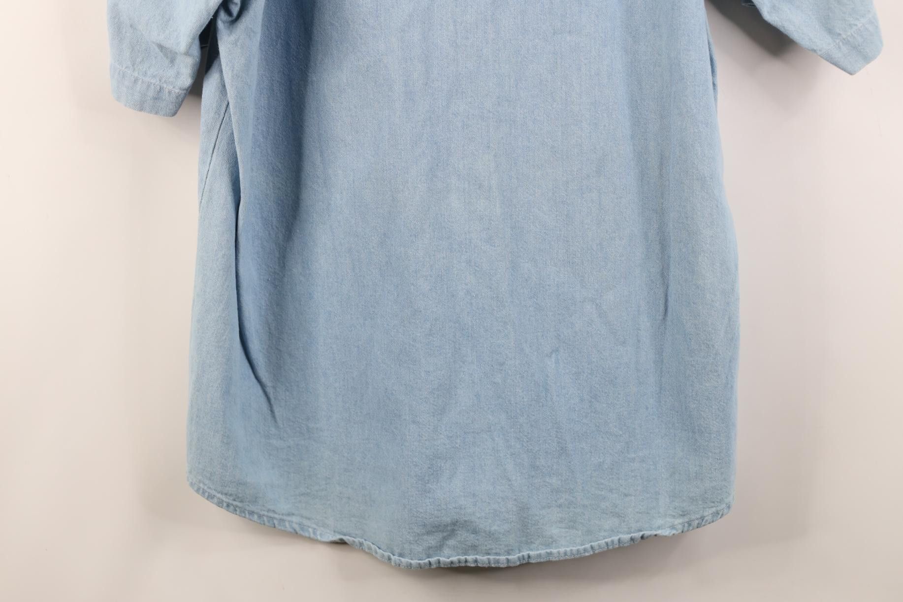 Vintage Vintage 90s Streetwear Short Sleeve Denim Button Down Shirt Size US M / EU 48-50 / 2 - 13 Thumbnail